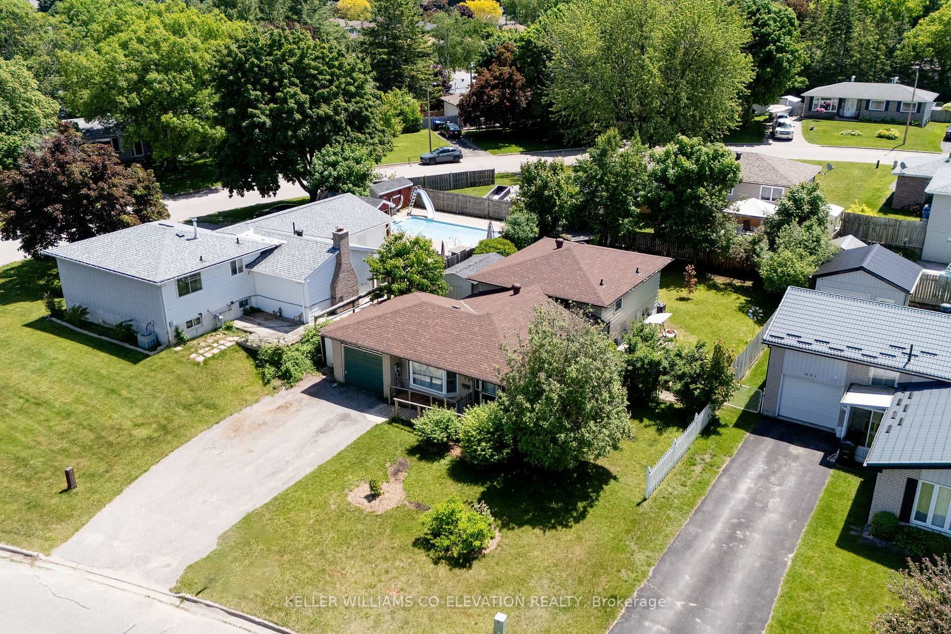 985 Howard Street, Midland