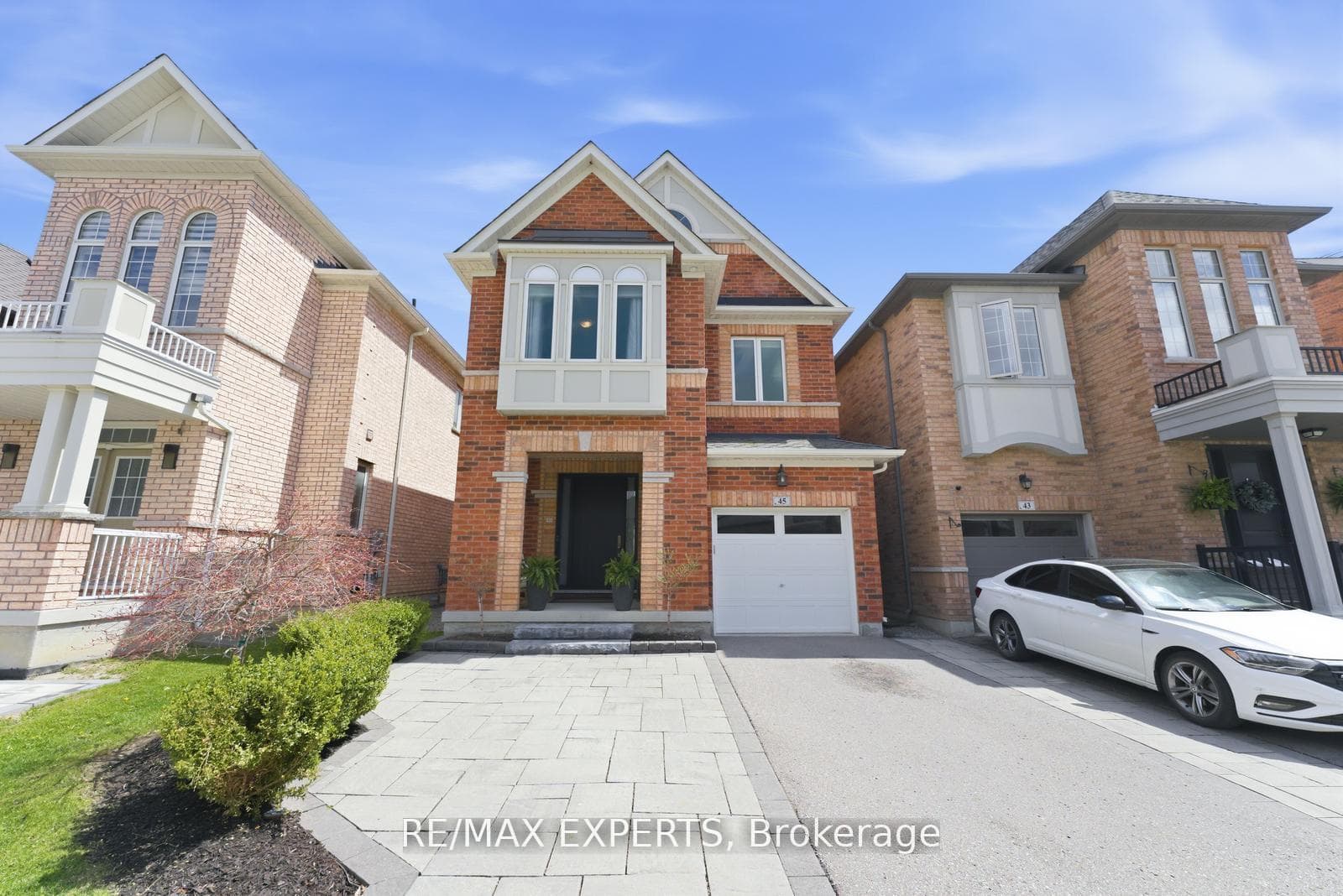 45 Bright Land Drive, Vaughan