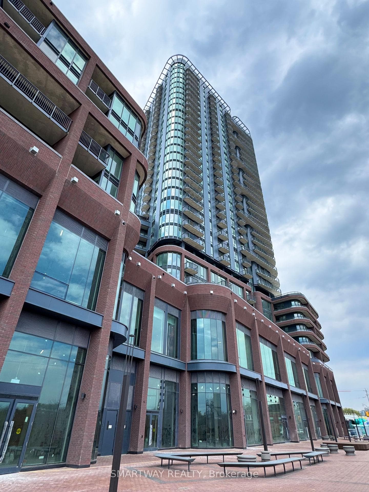1185 Dupont Street Unit 2409, Toronto W02