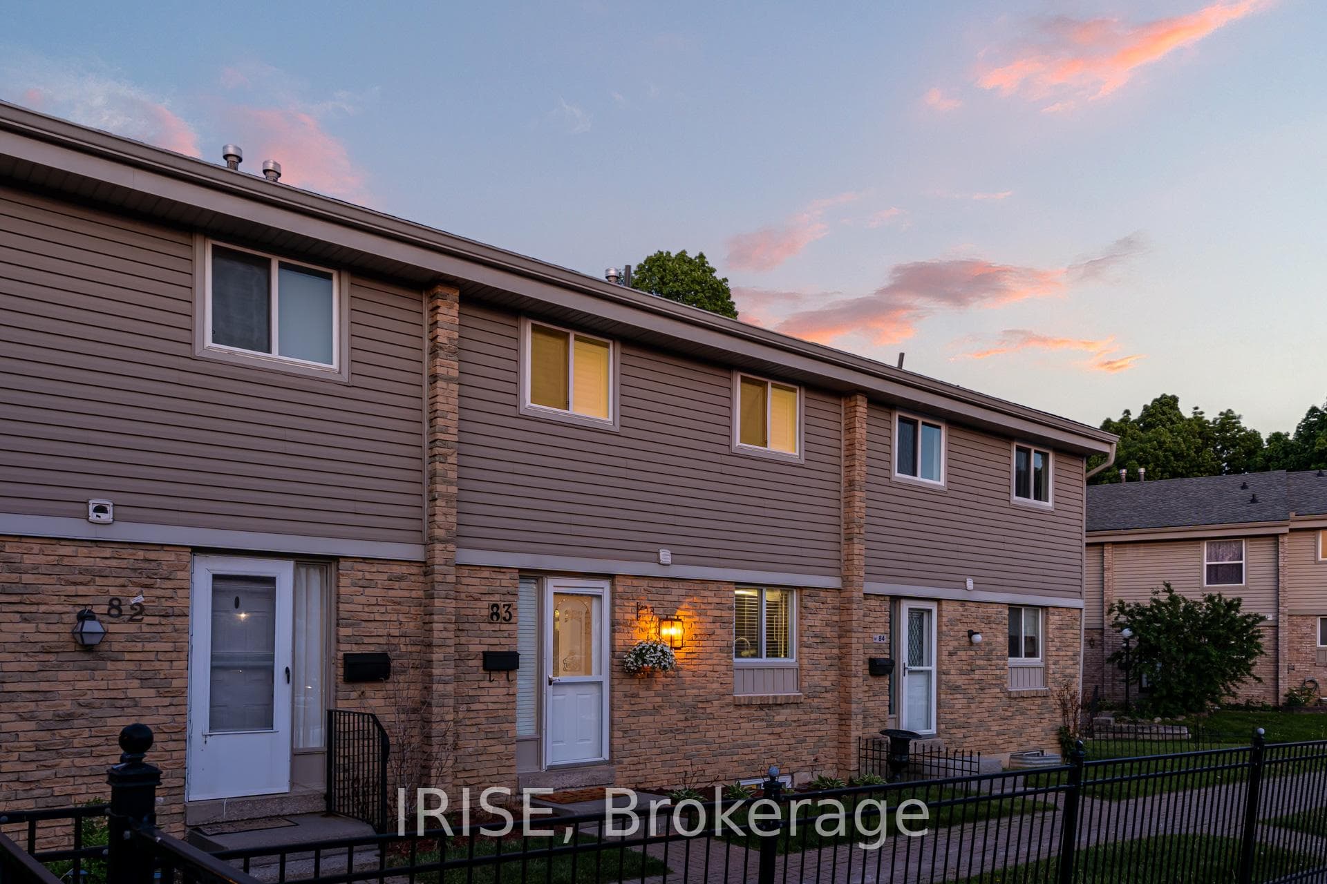 6699 Falconer Drive Unit 83, Mississauga, ON L5N 2E3 - Photo 1