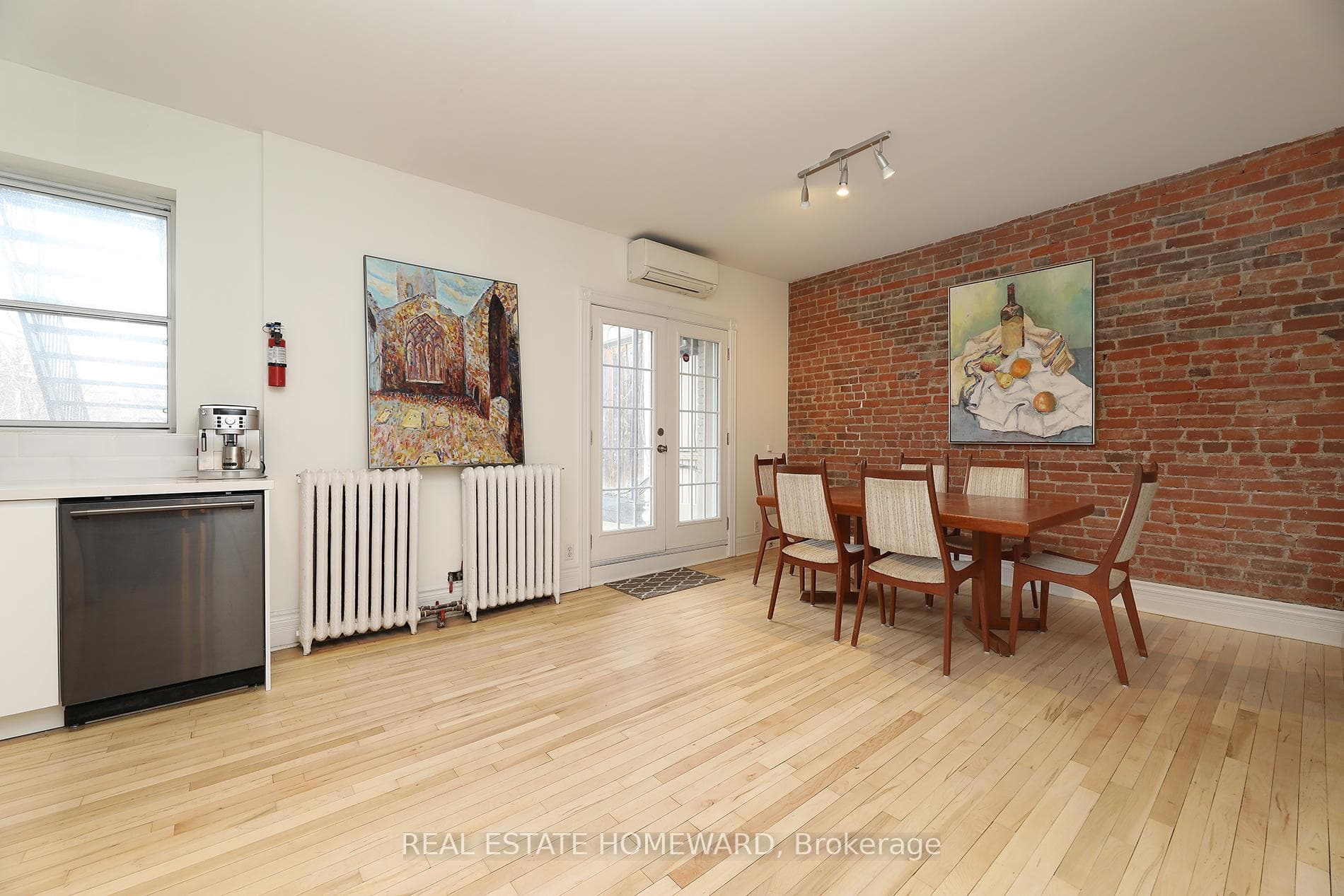 1378 Queen Street Unit 2, Riverdale / Leslieville, ON M4L 1C9 - Photo 1