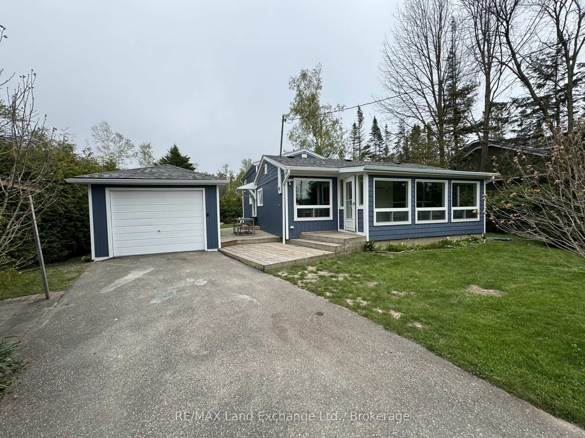 272 Huron Road, Huron-Kinloss, ON N0G 2R0 - Photo 1