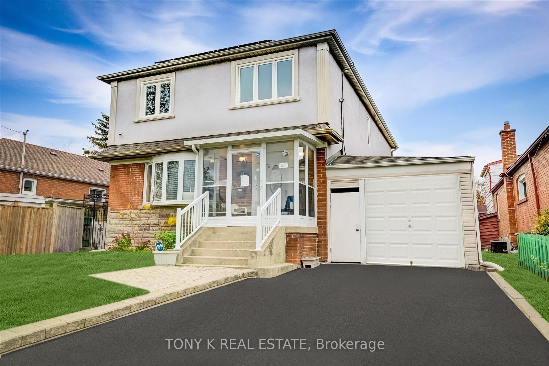 14 Flora Drive, Dorset Park / Kennedy Park, ON M1P 1A3 - Photo 1