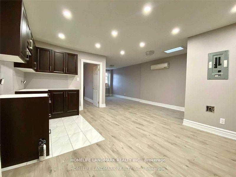 2428 Bloor Street Unit 2nd, Bloor West Village / Swansea, ON M6S 1P9 - Photo 1