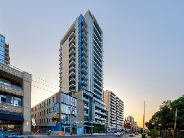 1486 Bathurst Street Unit 303, Forest Hill / Deer Park, ON M5P 3G9 - Photo 1
