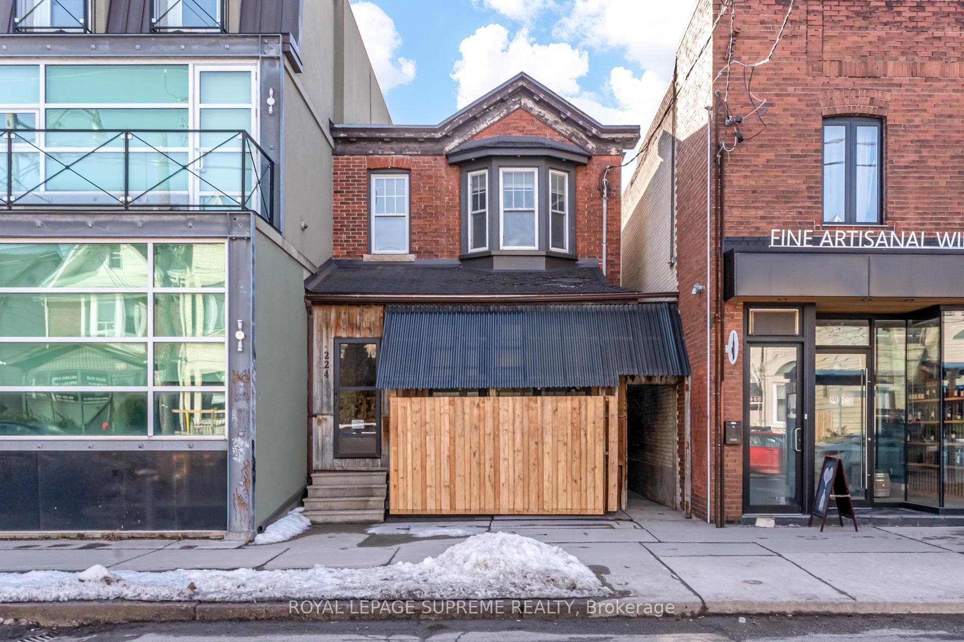 224 Christie Street Unit Lower, Bloor West Village / Swansea, ON M6G 3B7 - Photo 1