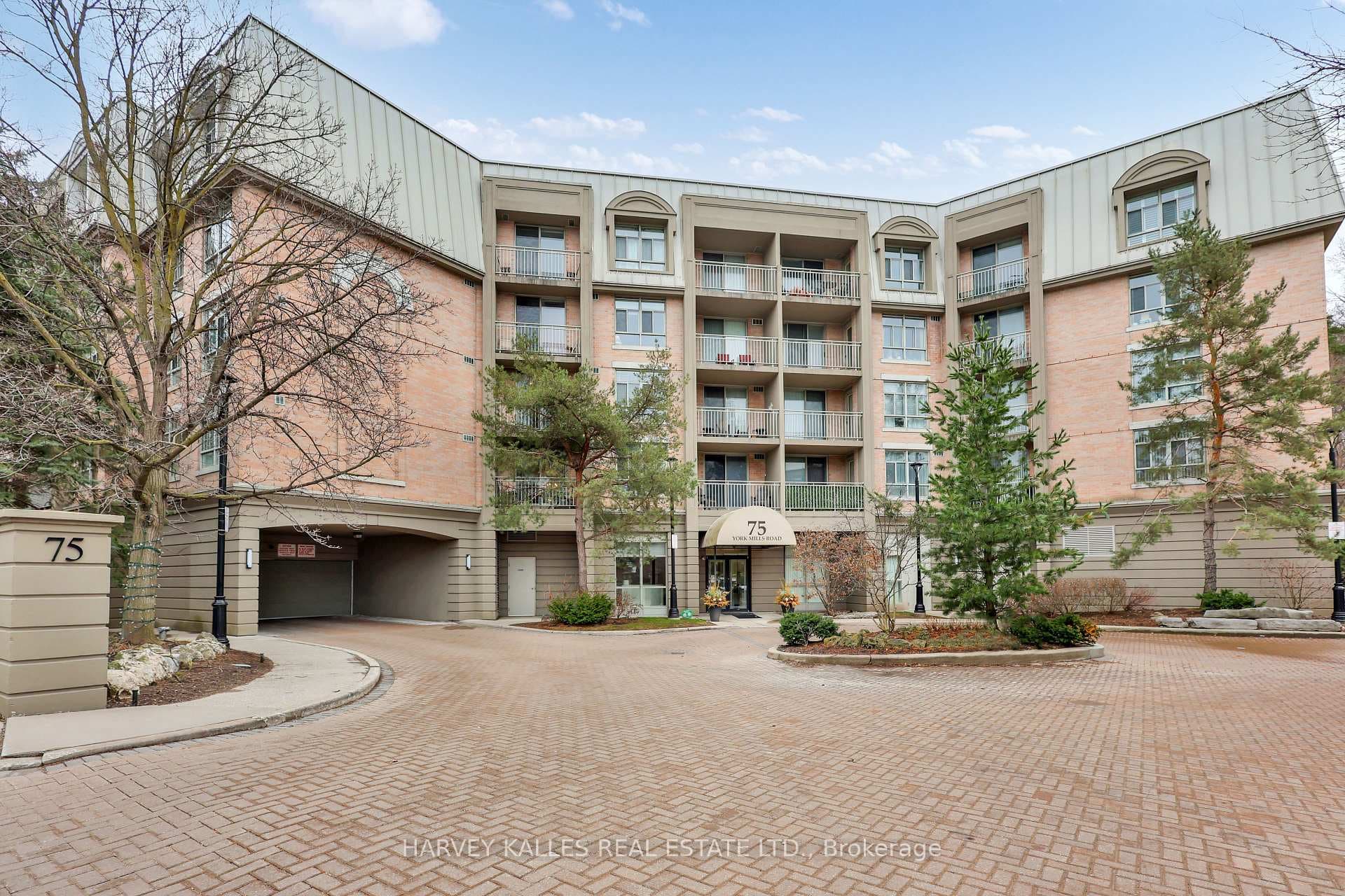 75 York Mills Road Unit 203, Bridle Path / York Mills / Hoggs Hollow, ON M2P 2E7 - Photo 1