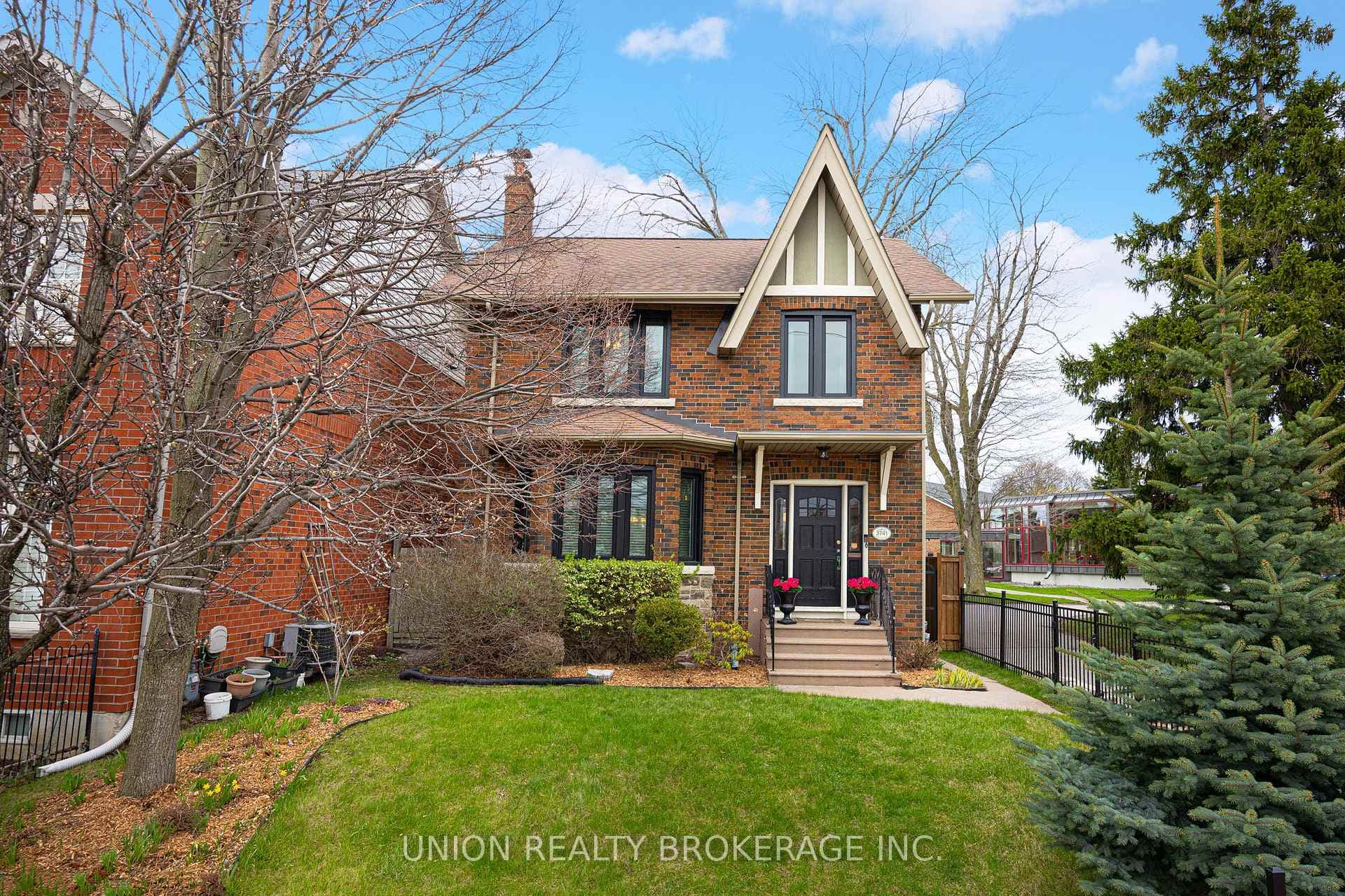 3741 Kingston Road, Scarborough Town Centre, ON M1J 3H4 - Photo 1