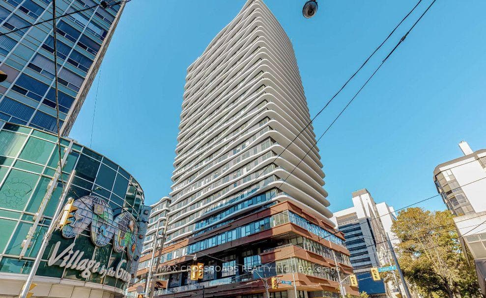 280 Dundas Street Unit 808, Downtown Toronto / Waterfront, ON M5T 0E3 - Photo 1