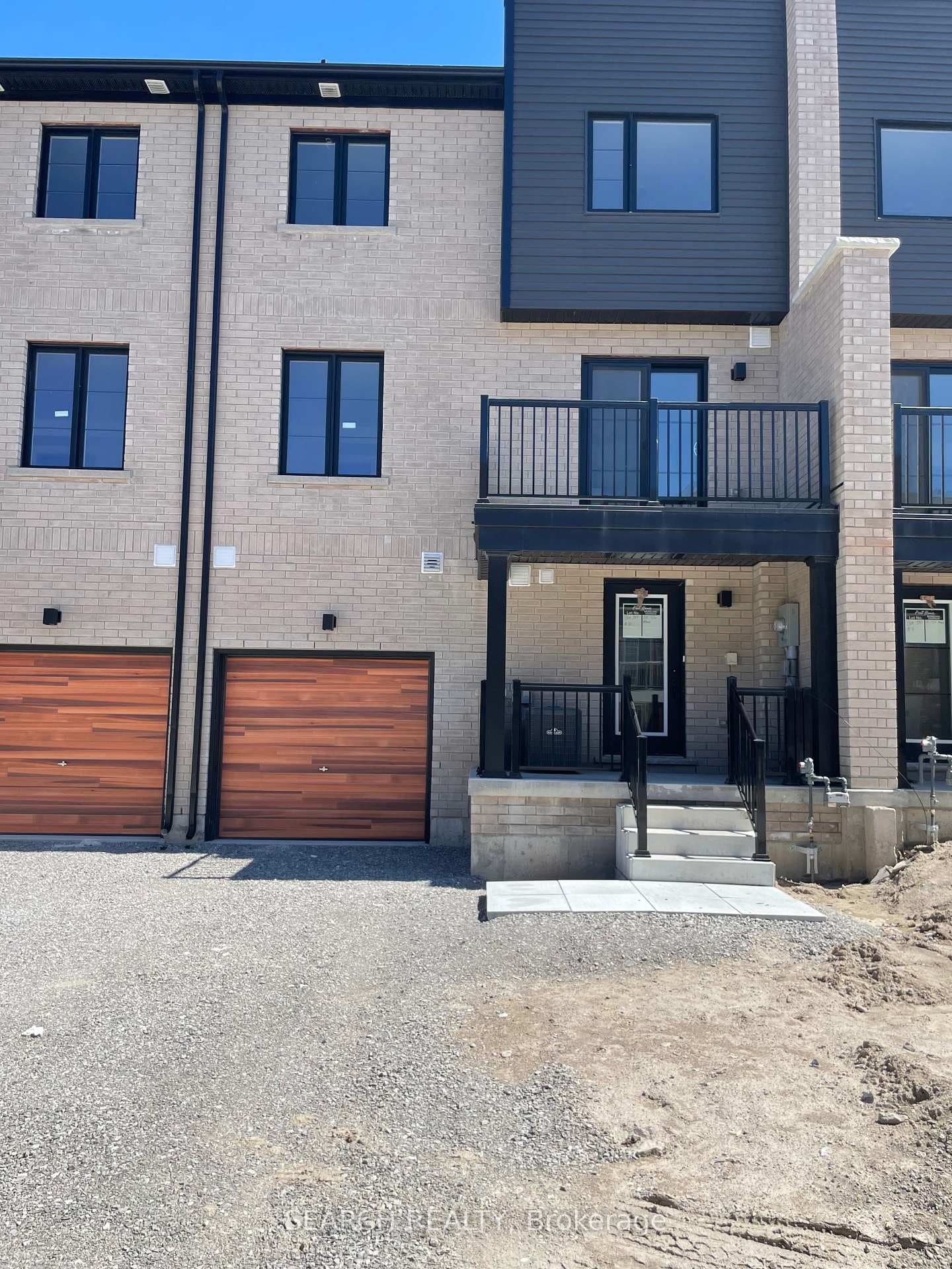 10 Silo Mews, Barrie, ON L9J 0C2 - Photo 1