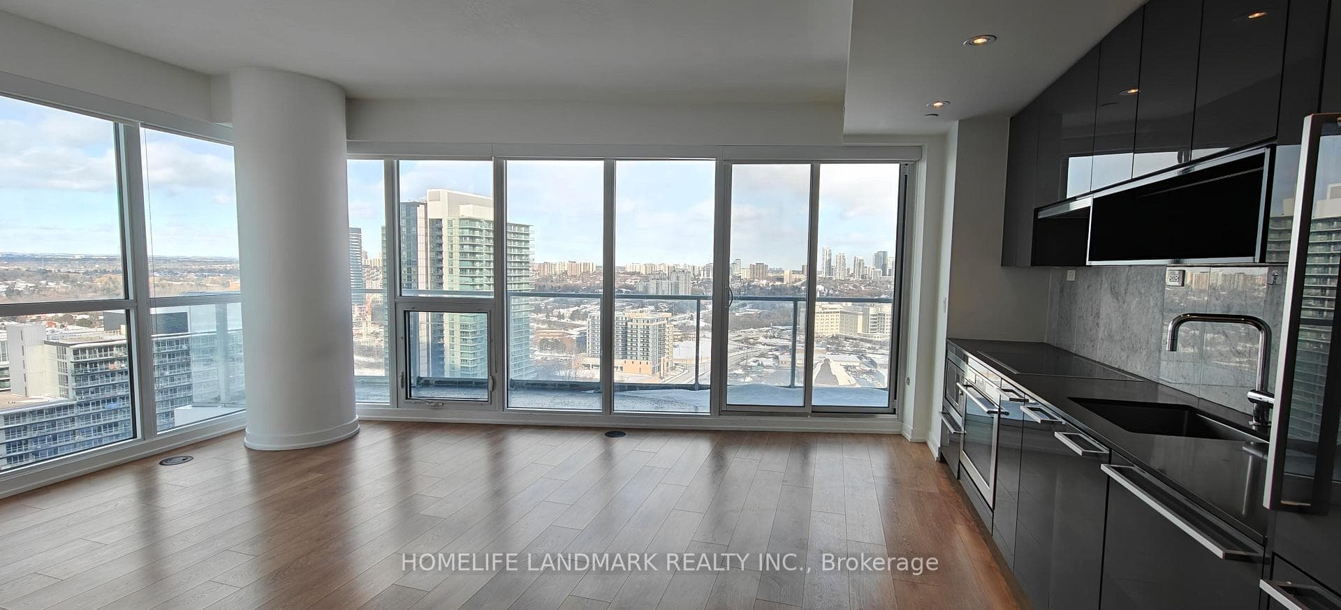 117 Mcmahon Drive Unit 2209, Hillcrest Village / Bayview Village, ON M2K 2X9 - Photo 1