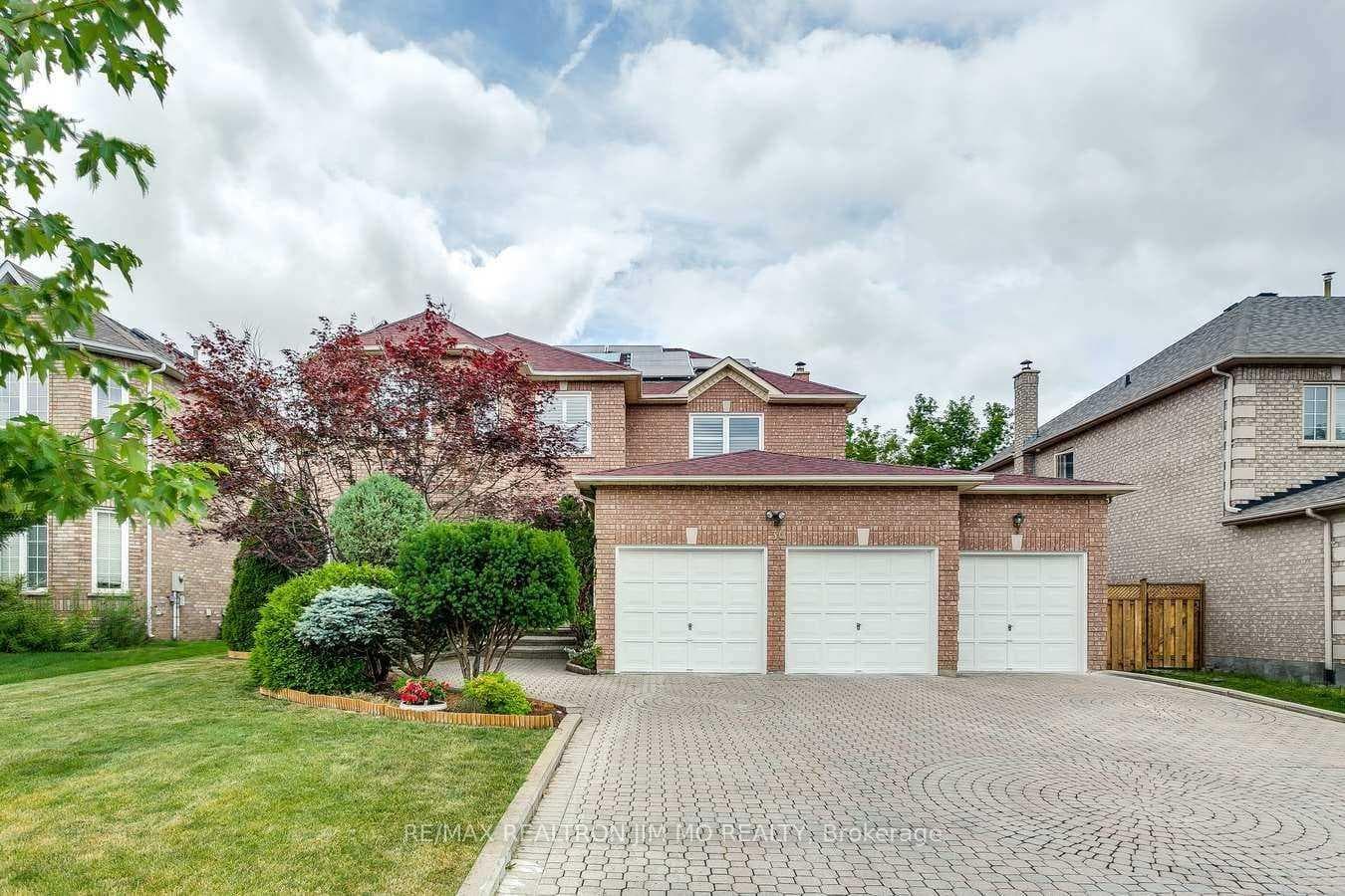 30 Eyer Drive, Markham