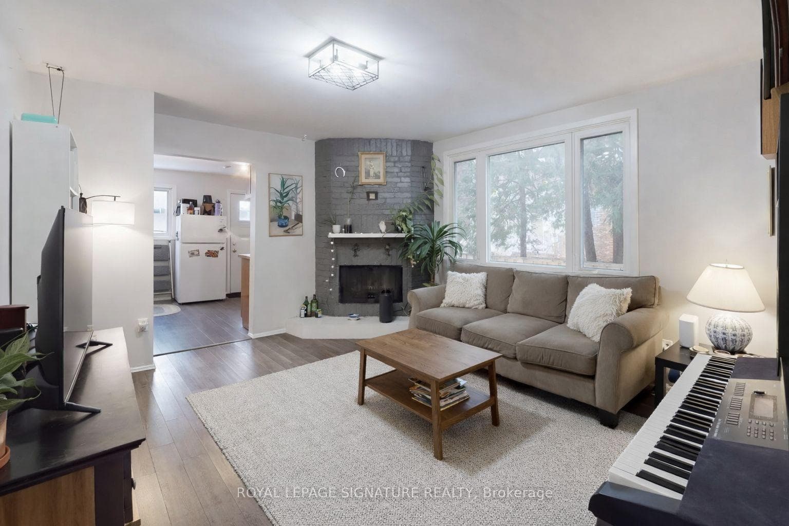 117 Hampton Avenue Unit Main, Riverdale / Leslieville, ON M4K 2Z2 - Photo 1