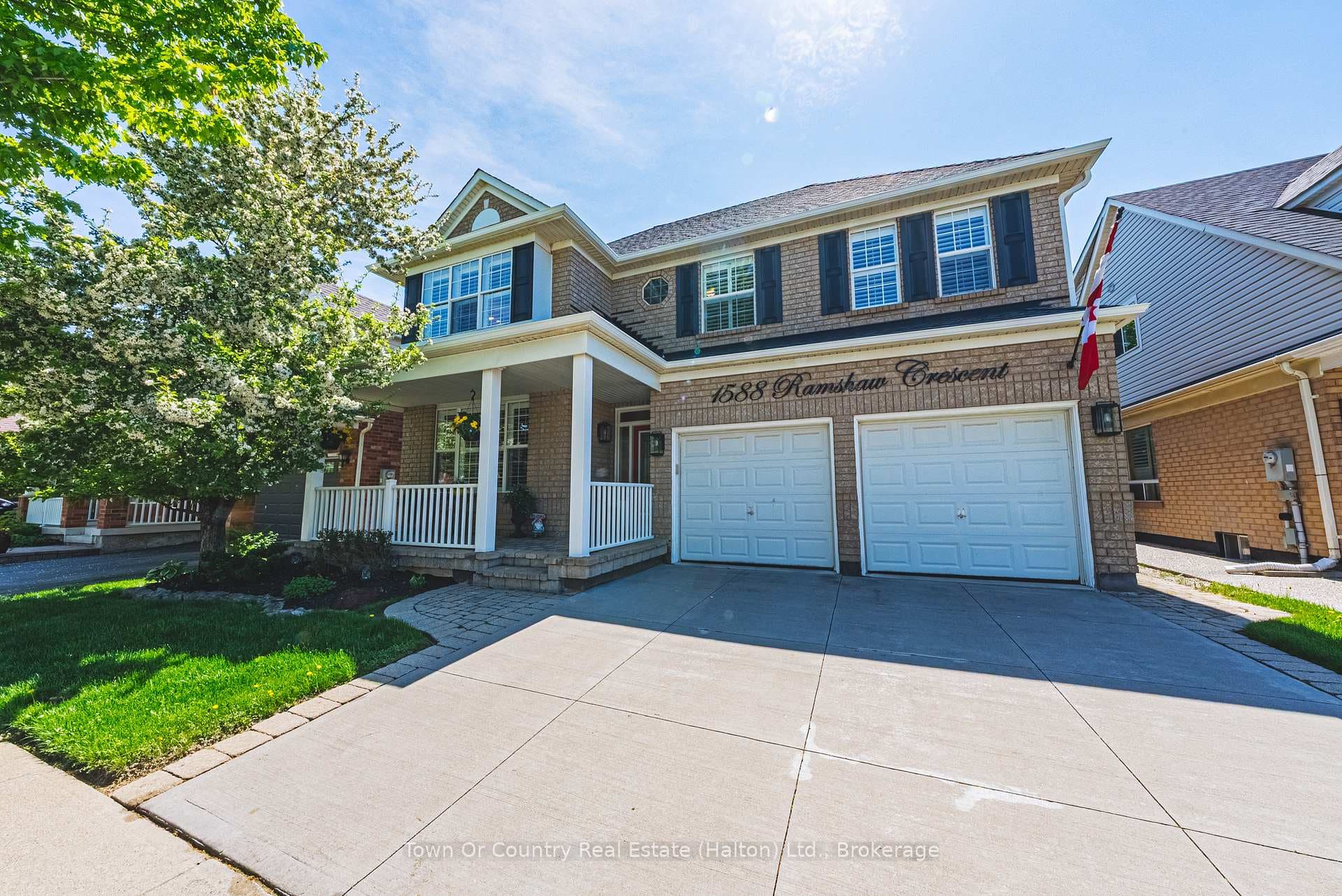 1588 Ramshaw Crescent, Milton