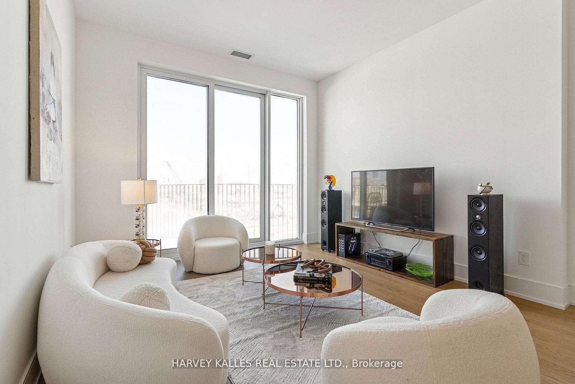 155 Merchants' Wharf Avenue Unit 701, Regent Park / Cabbagetown / St. James Town, ON M5A 0Y4 - Photo 1