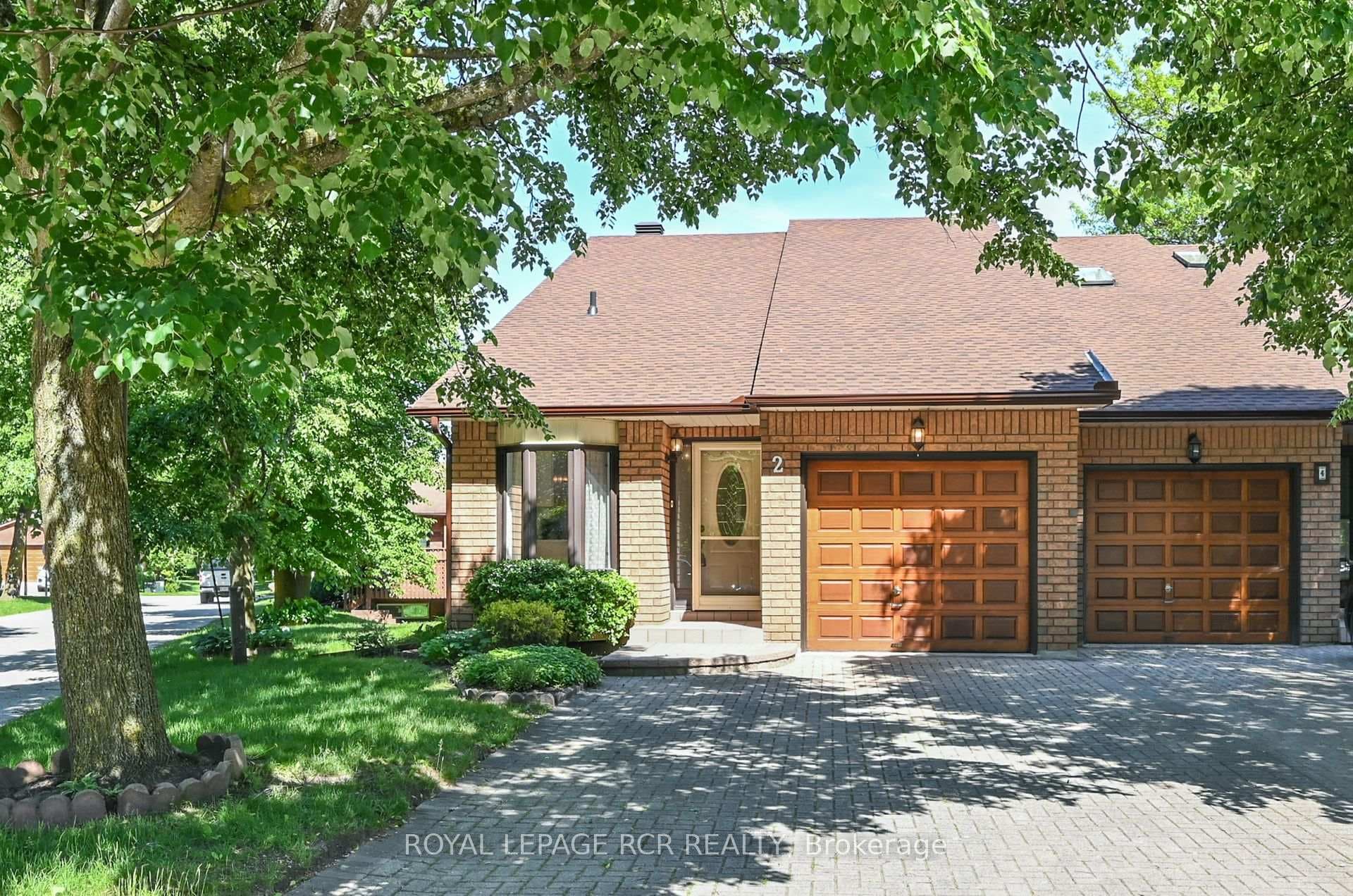 2 Biffis Court, New Tecumseth