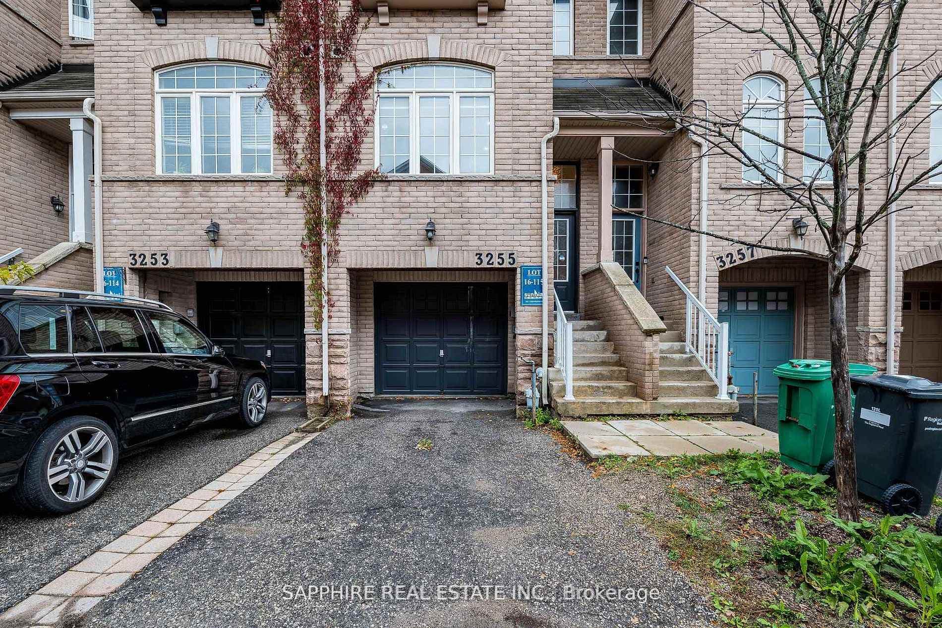 3255 Redpath Circle, Mississauga, ON L5N 8R3 - Photo 1