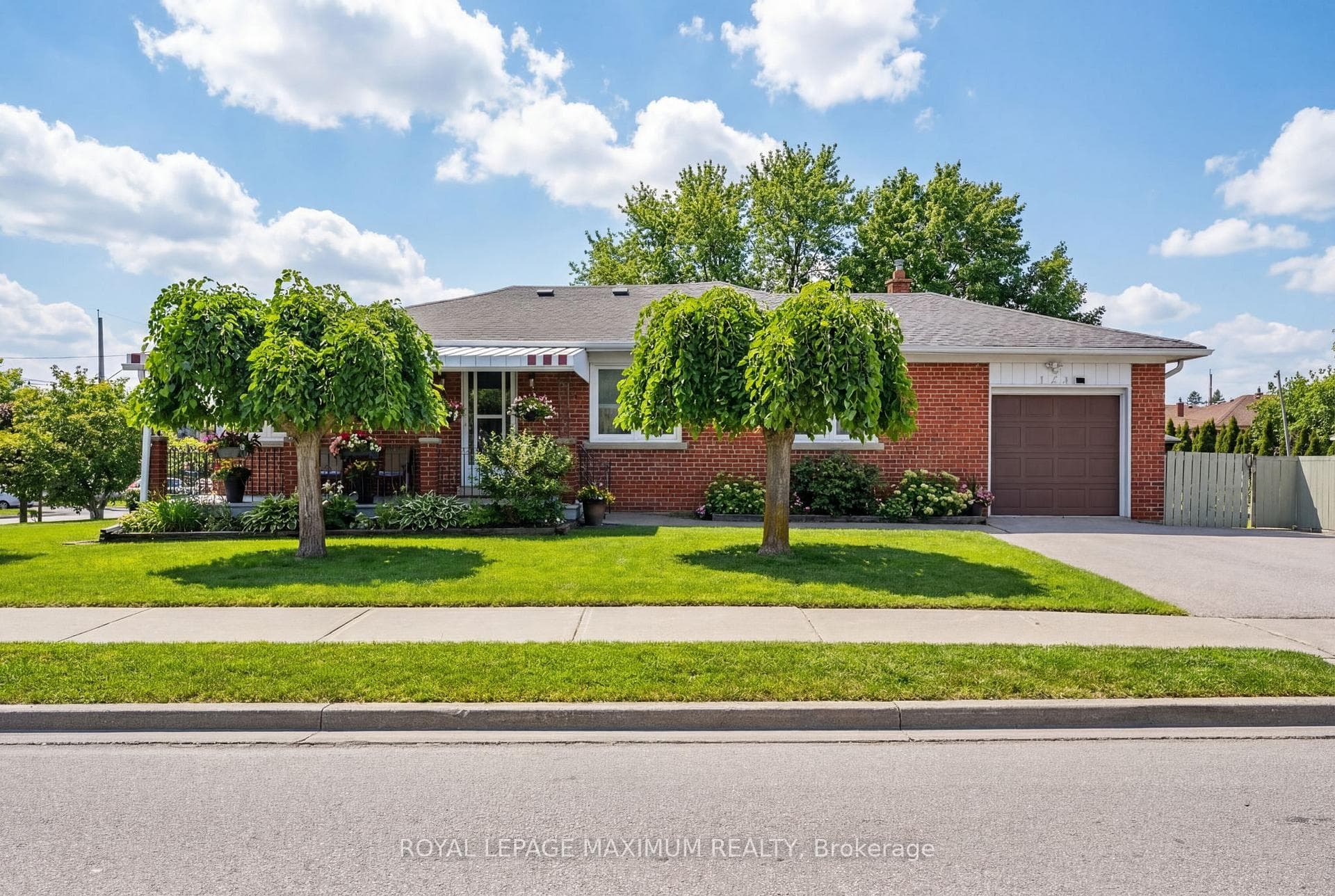 124 Tavistock Road, Downsview / Black Creek, ON M3M 2P4 - Photo 1