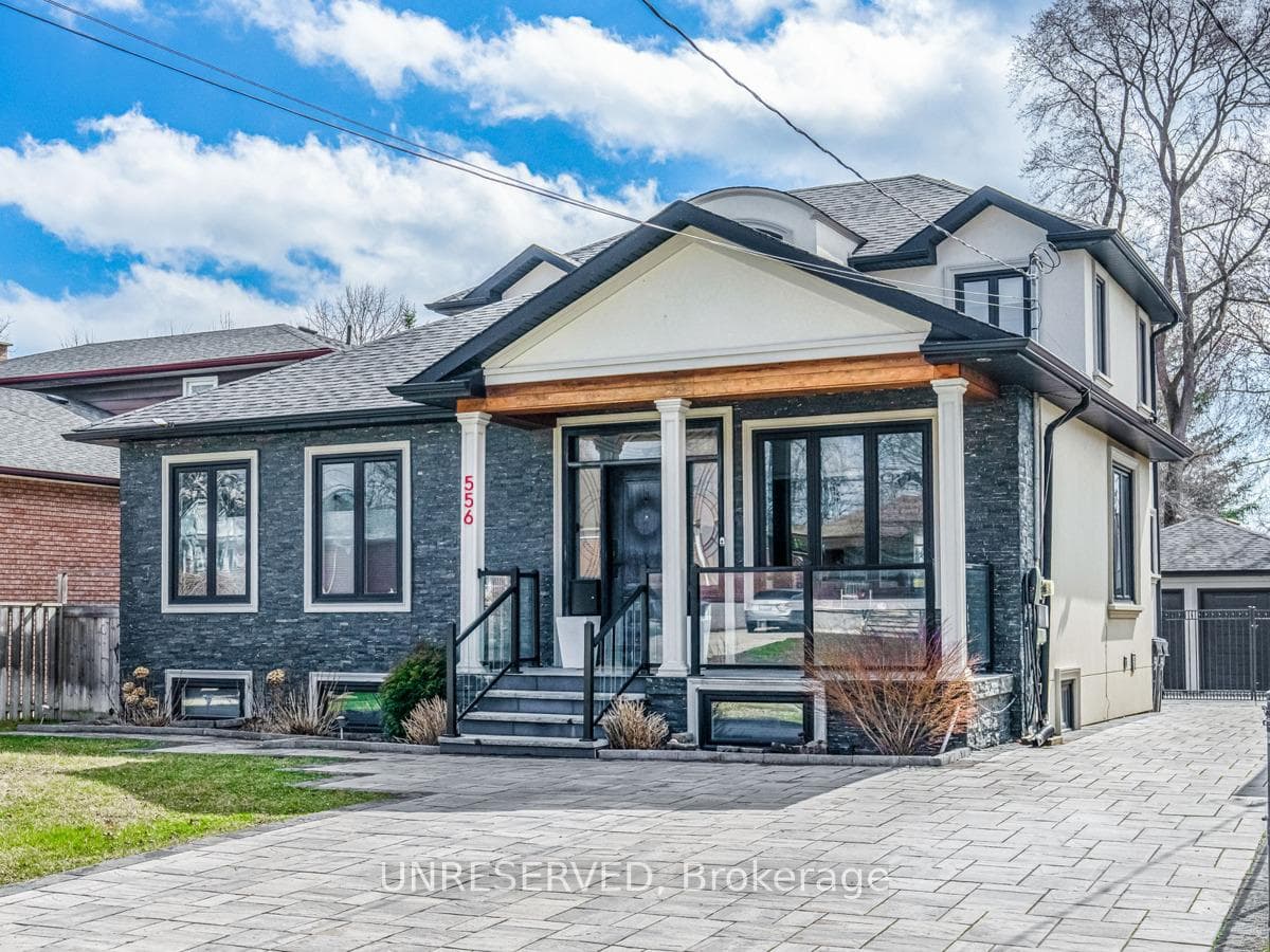 556 Exbury Crescent, Mississauga, ON L5G 2P4 - Photo 1