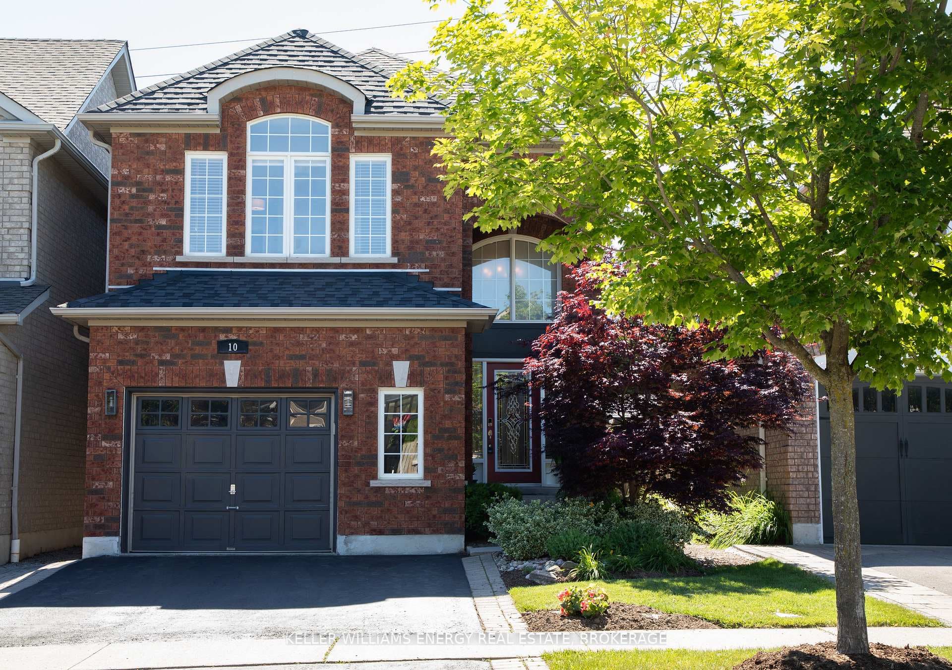 10 Cottage Crescent, Whitby