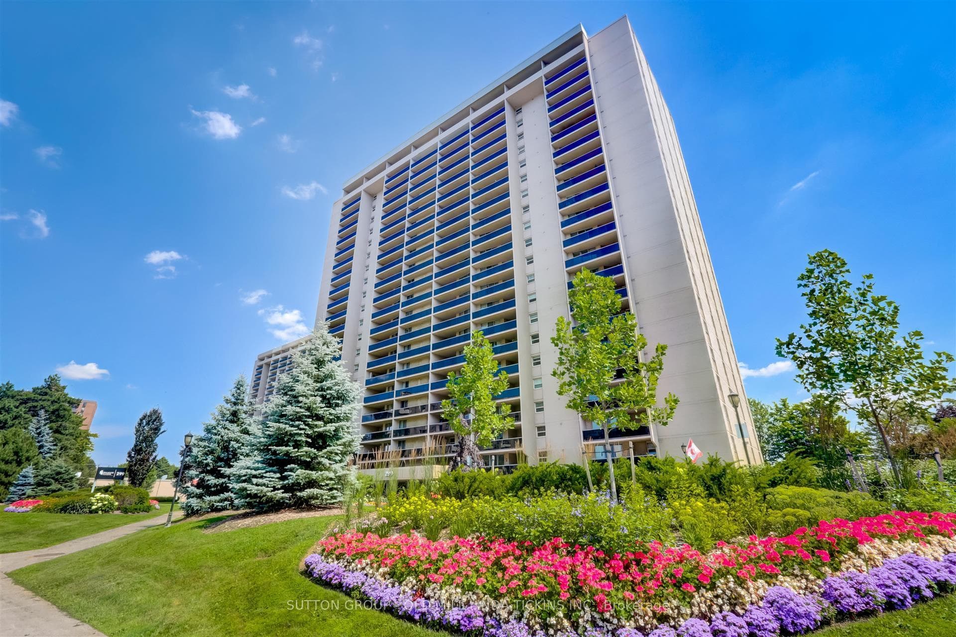 299 Mill Road Unit 1907, Toronto W08