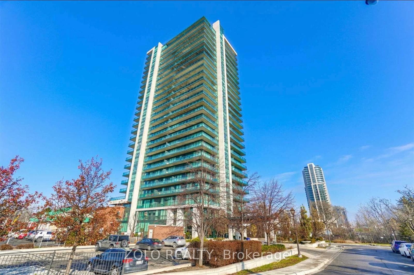 100 John Street Unit 1905, Brampton, ON L6W 0A8 - Photo 1
