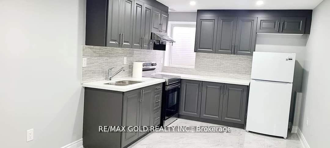 19 Adventura Road Unit Bsmt, Brampton, ON L7A 5A7 - Photo 1