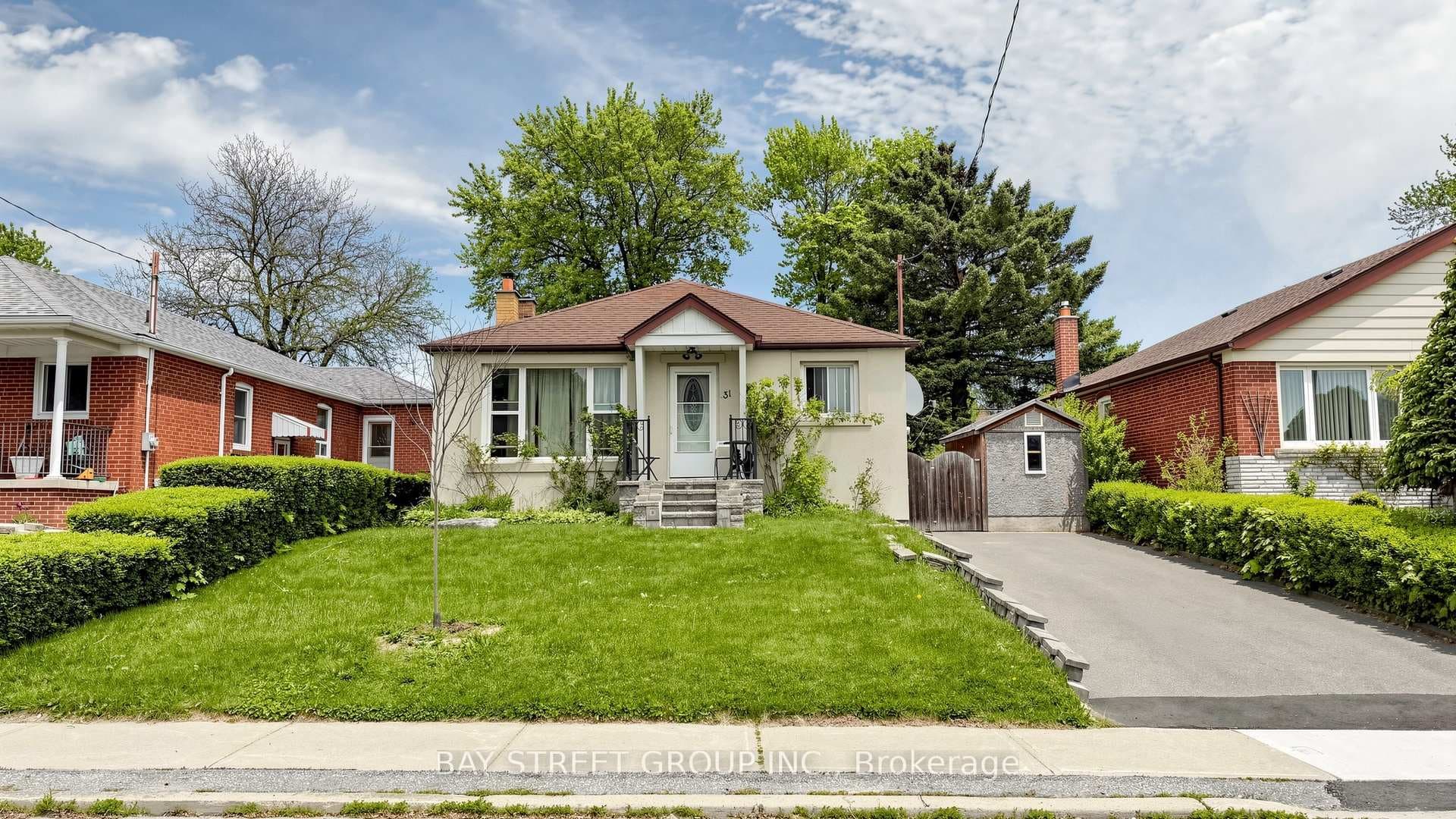 31 Compton Drive Unit Bsmt, Toronto E04