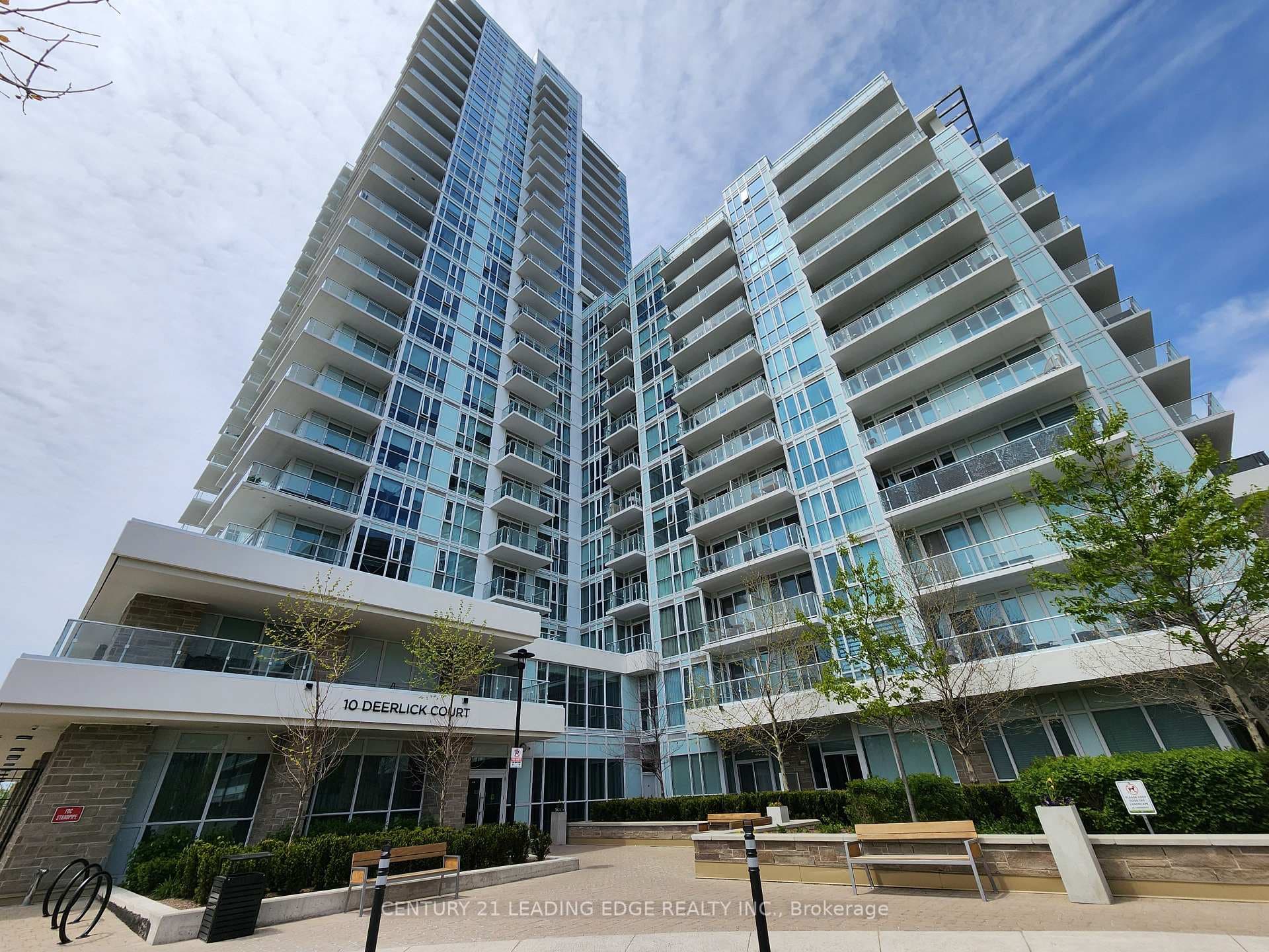 10 Deerlick Court Unit 1004, Don Mills / Parkwoods / Victoria Village, ON M3A 0A7 - Photo 1