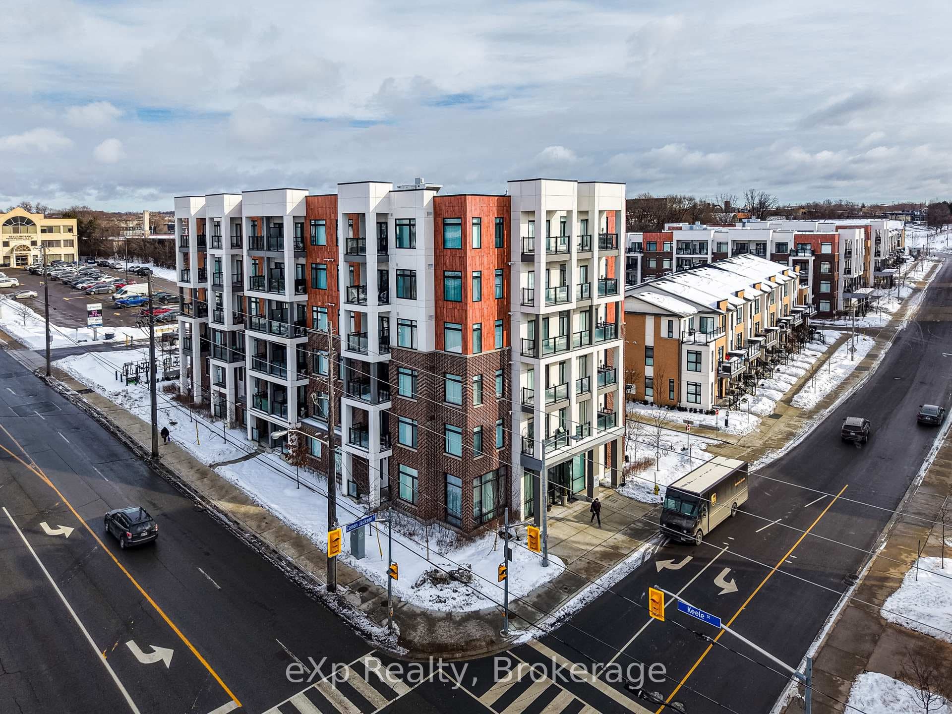 160 Canon Jackson Drive Unit 410, York / Weston, ON M6M 0B6 - Photo 1