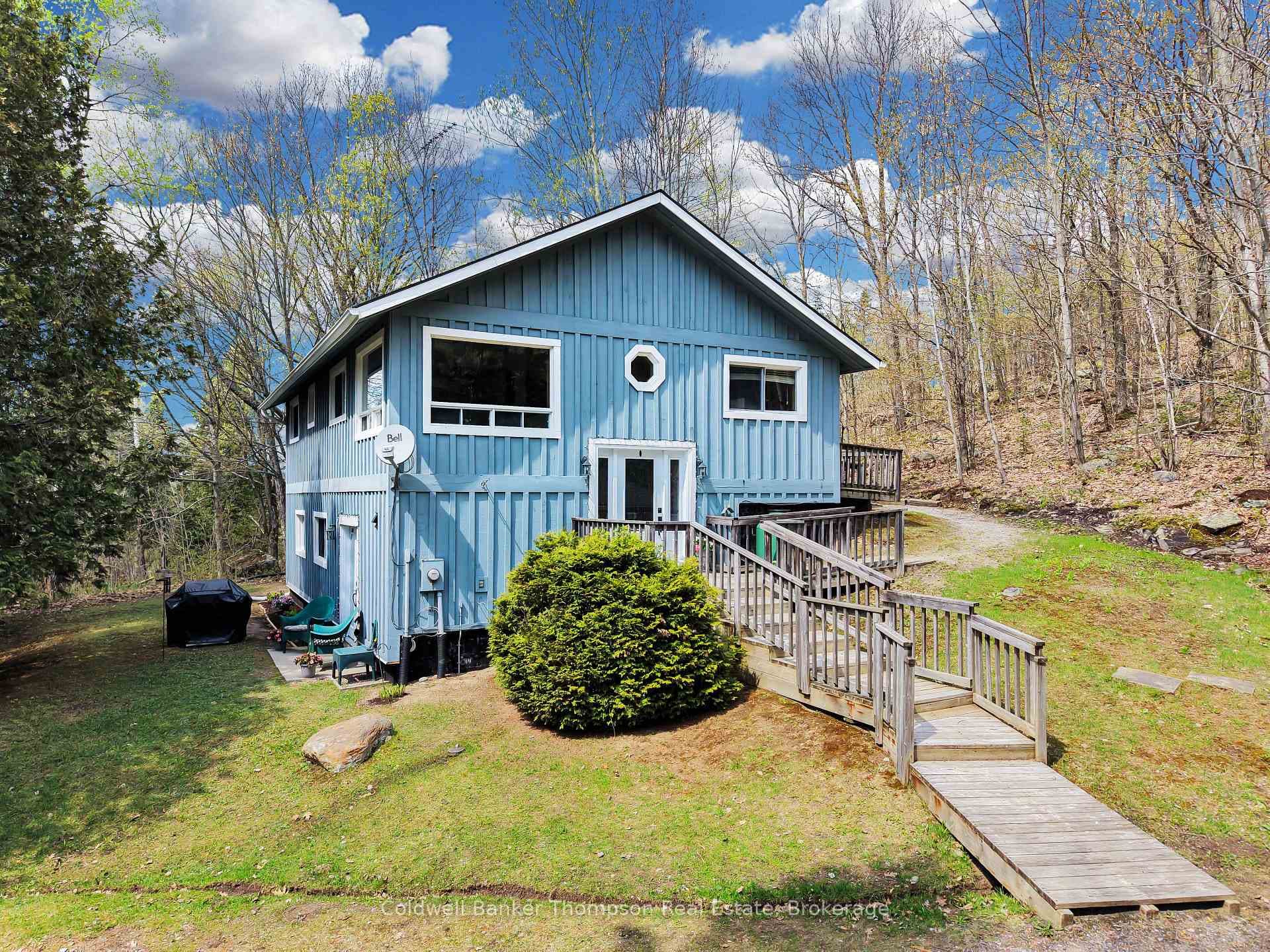 779 Old Muskoka Road, Huntsville