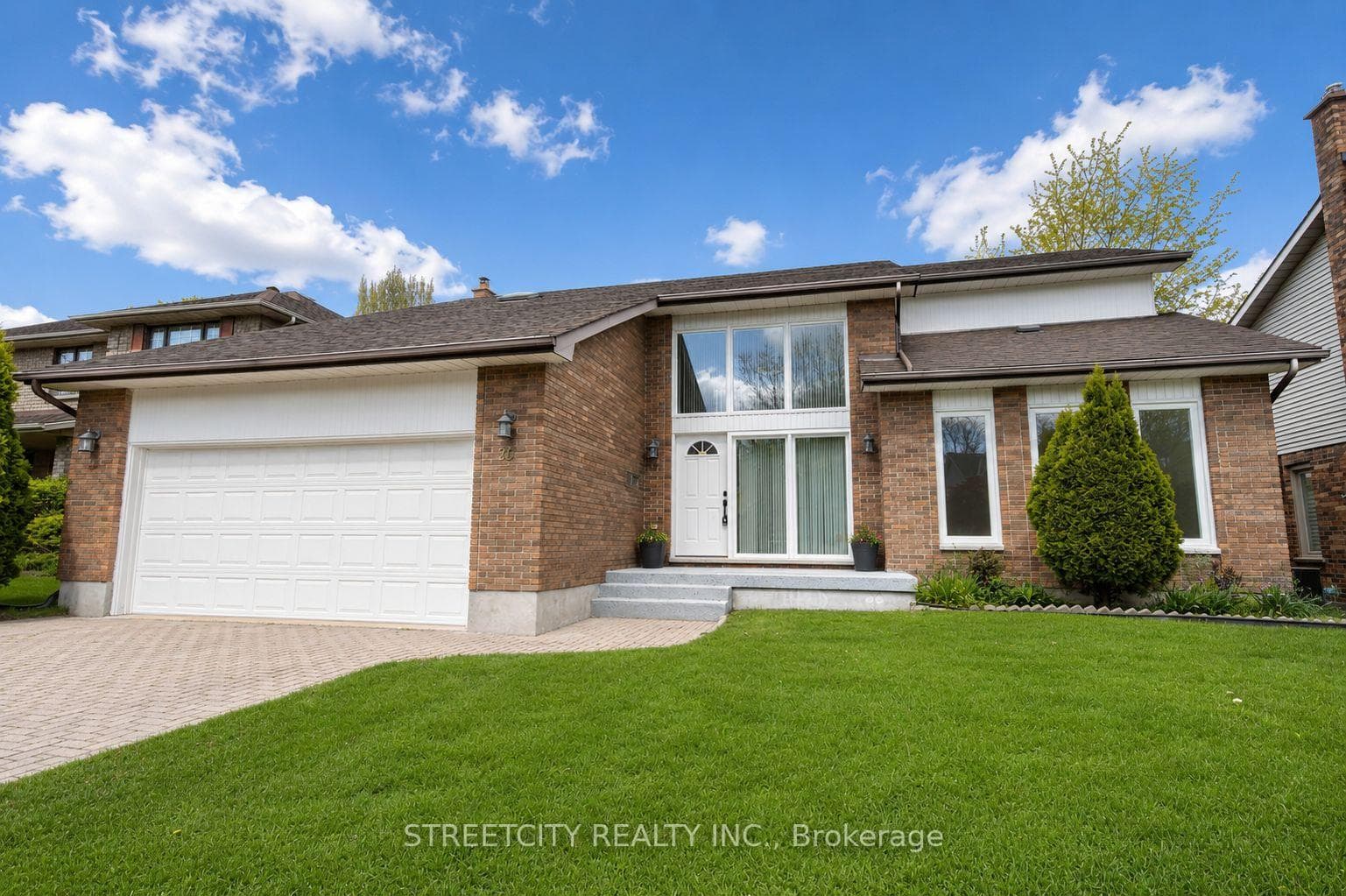 26 GRASMERE Crescent, London North