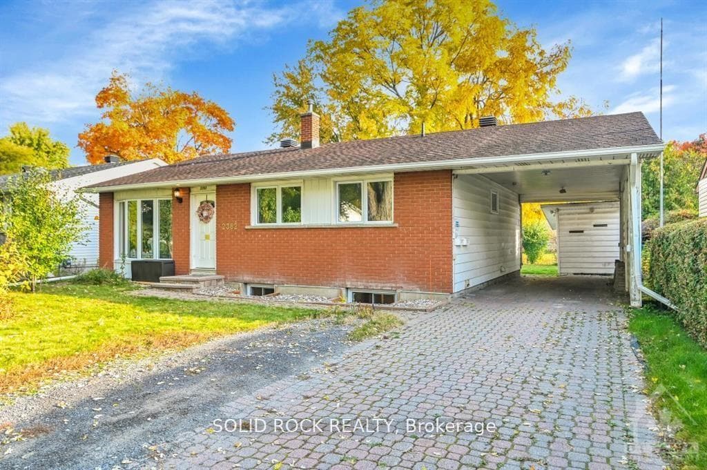 2382 Ogilvie Road Unit B, Beacon Hill North - South and Area, ON K1J 8K2 - Photo 1