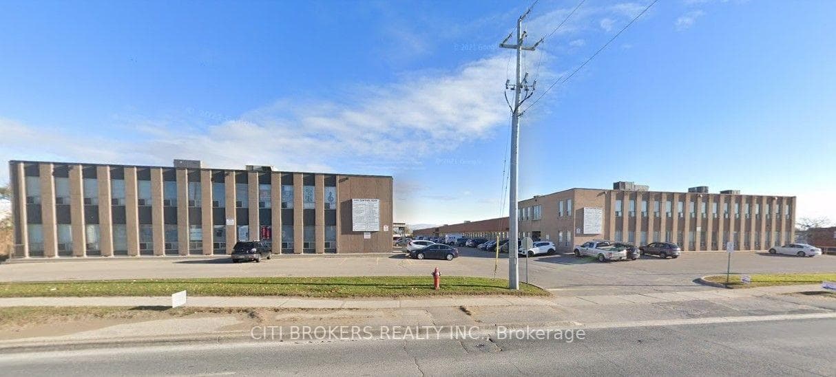 2465 Cawthra Road Unit 103, Mississauga, ON L5A 3P2 - Photo 1