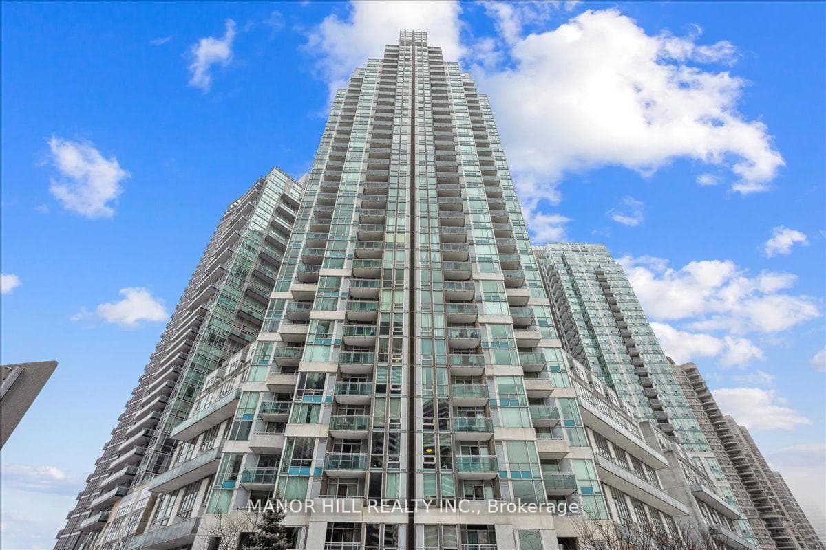 220 Burnhamthorpe Road Unit 513, Mississauga, ON L5B 4N4 - Photo 1