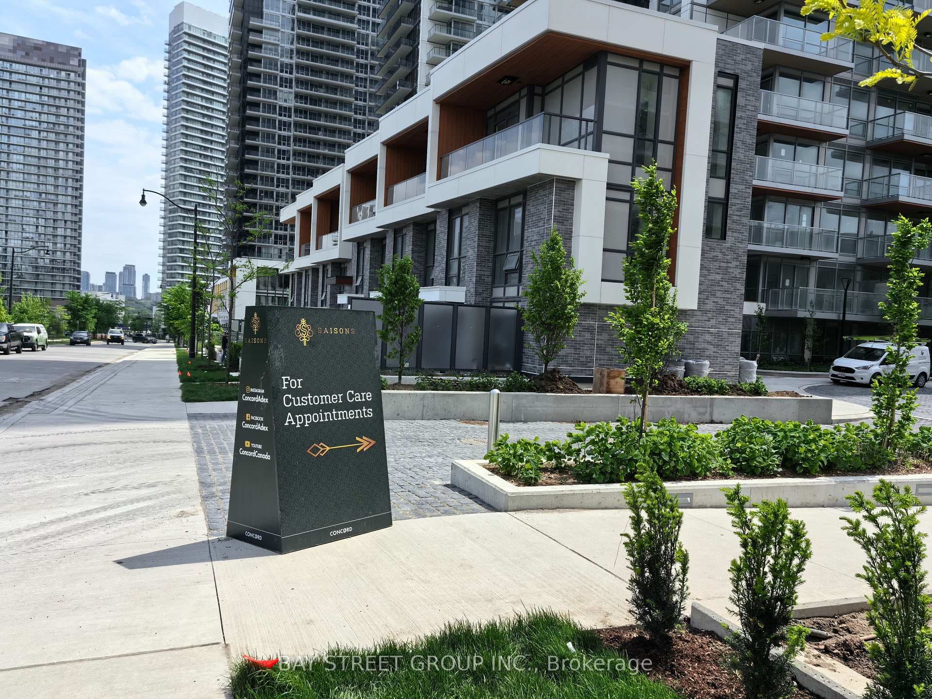 27 Mcmahon Drive Unit 2702, Hillcrest Village / Bayview Village, ON M2K 0C2 - Photo 1