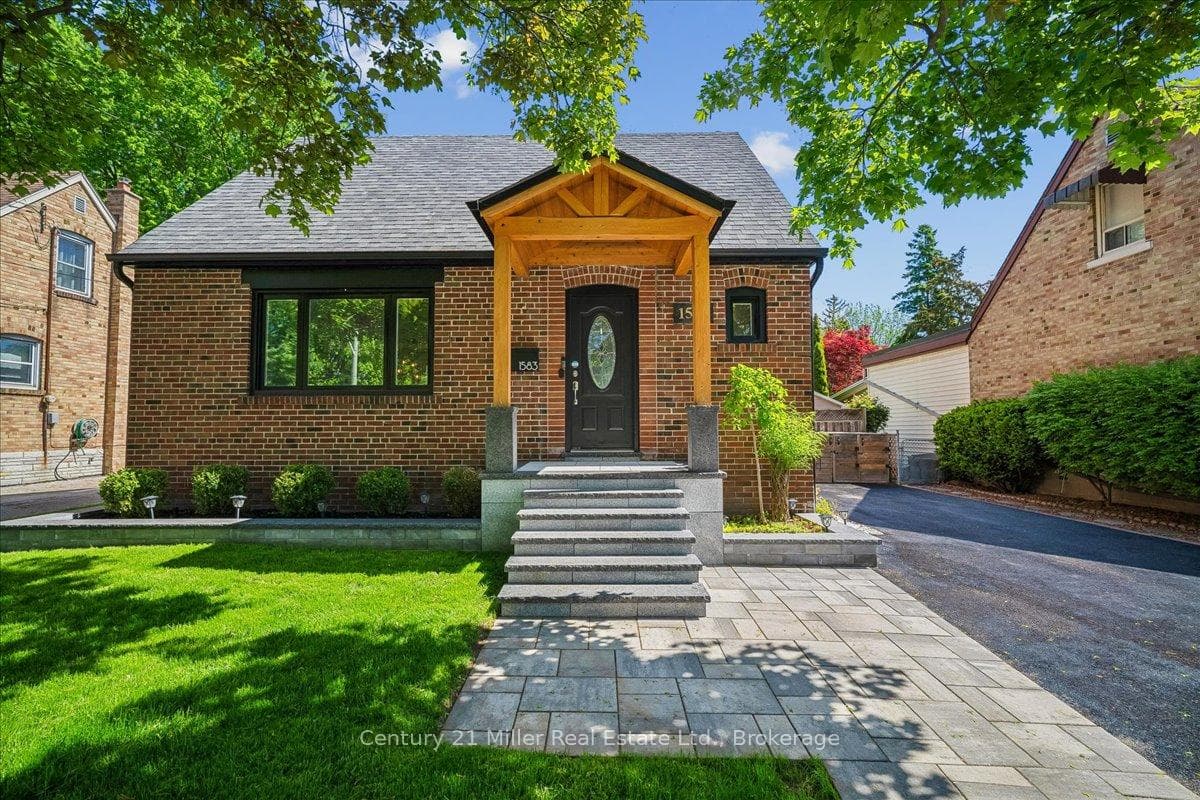 1583 Blanefield Road, Mississauga, ON L5G 4H3 - Photo 1