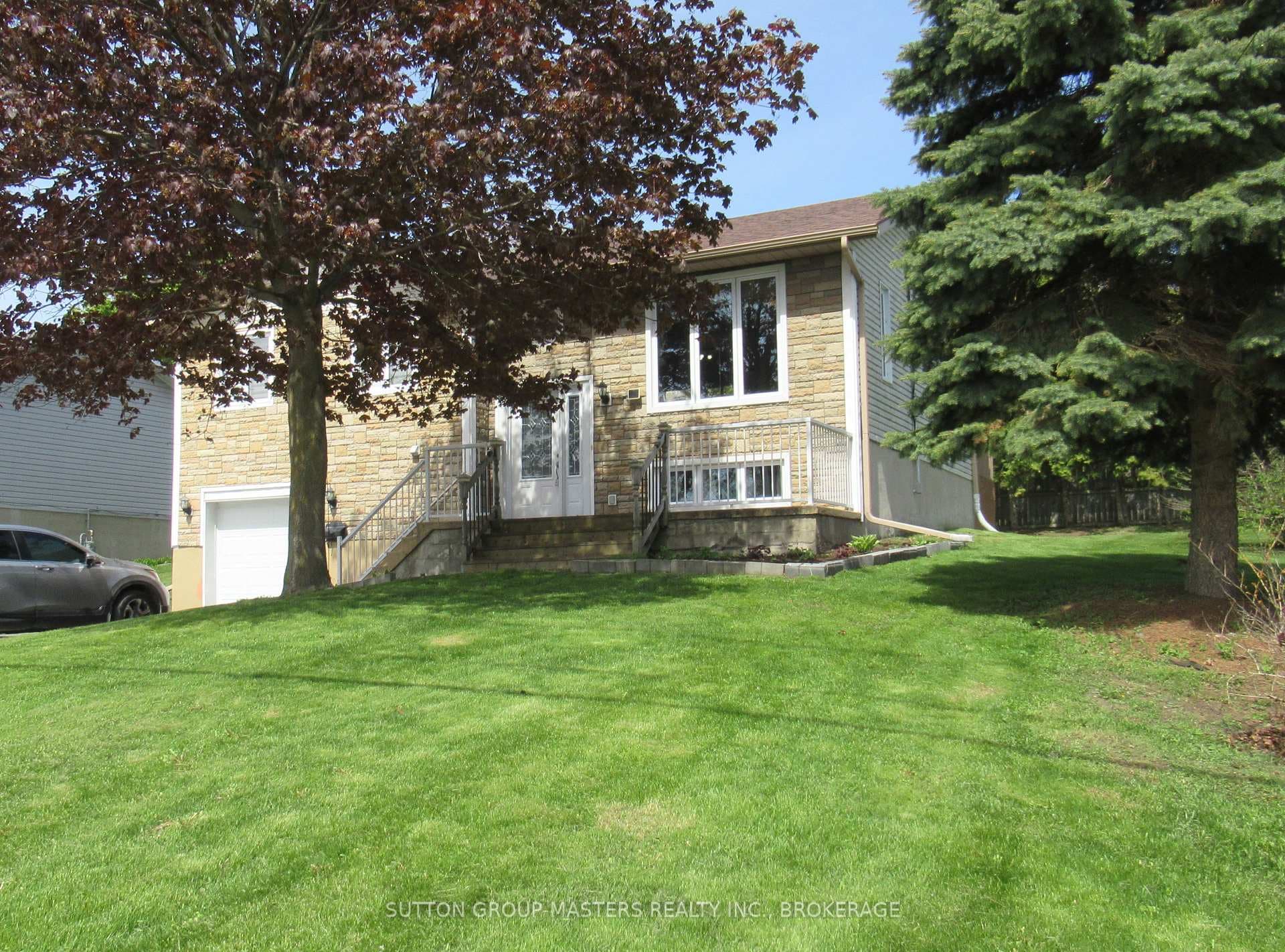 4571 Bath Road, Loyalist