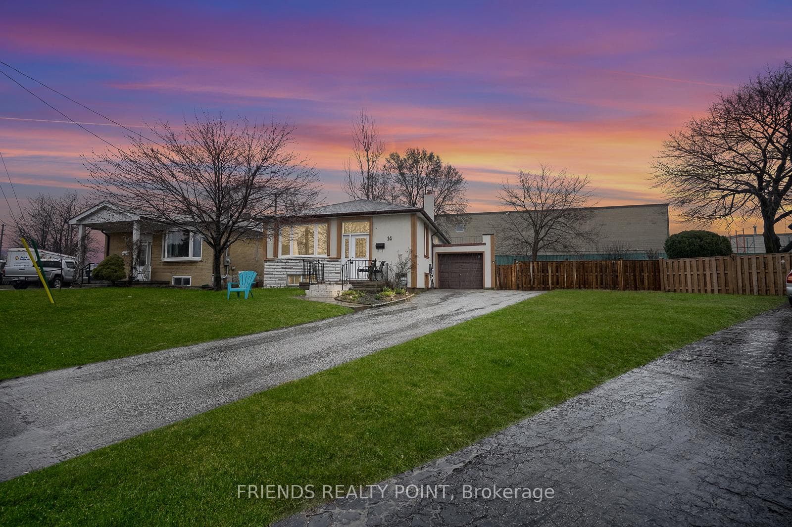 14 Moray Place, Dorset Park / Kennedy Park, ON M1R 2E2 - Photo 1