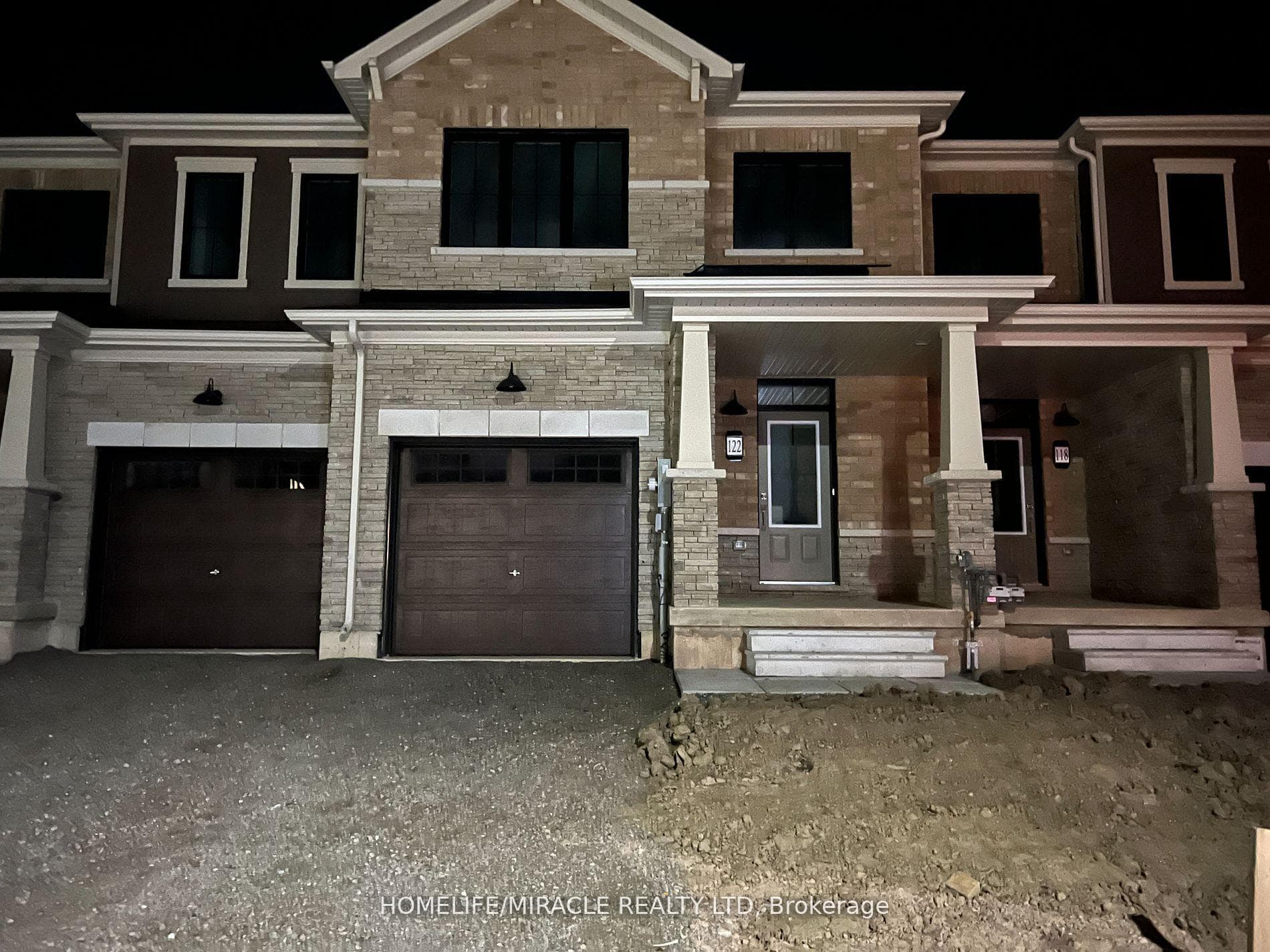 122 Varsity Drive, Welland, ON L3B 0N3 - Photo 1