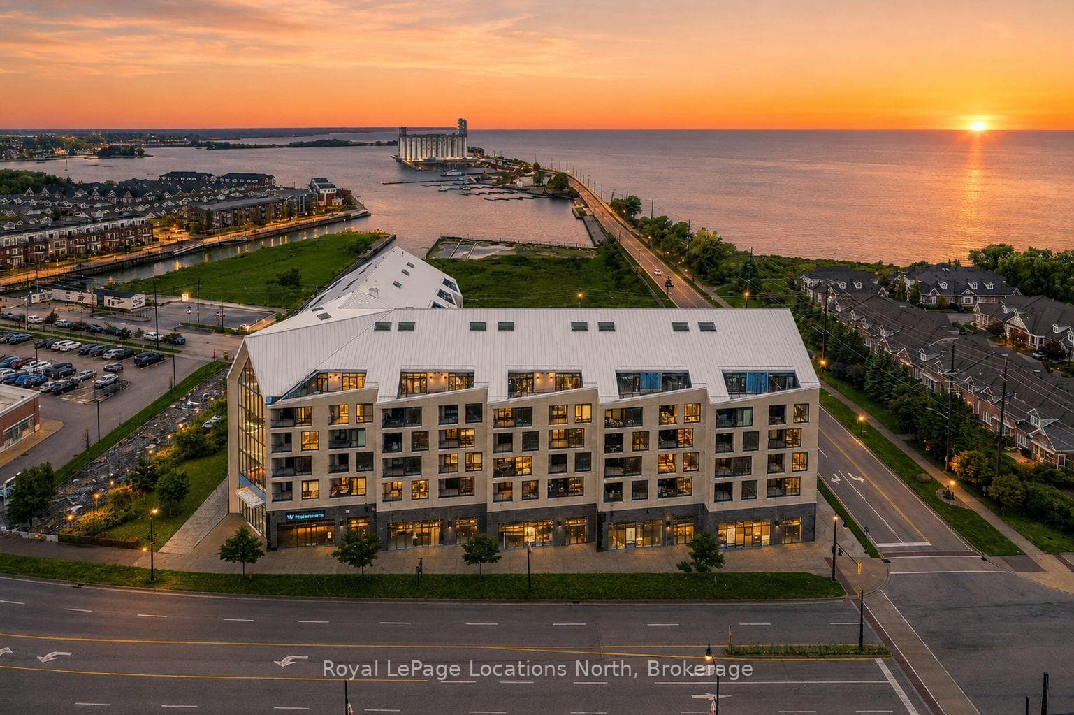 31 Huron Street Unit 523, Collingwood