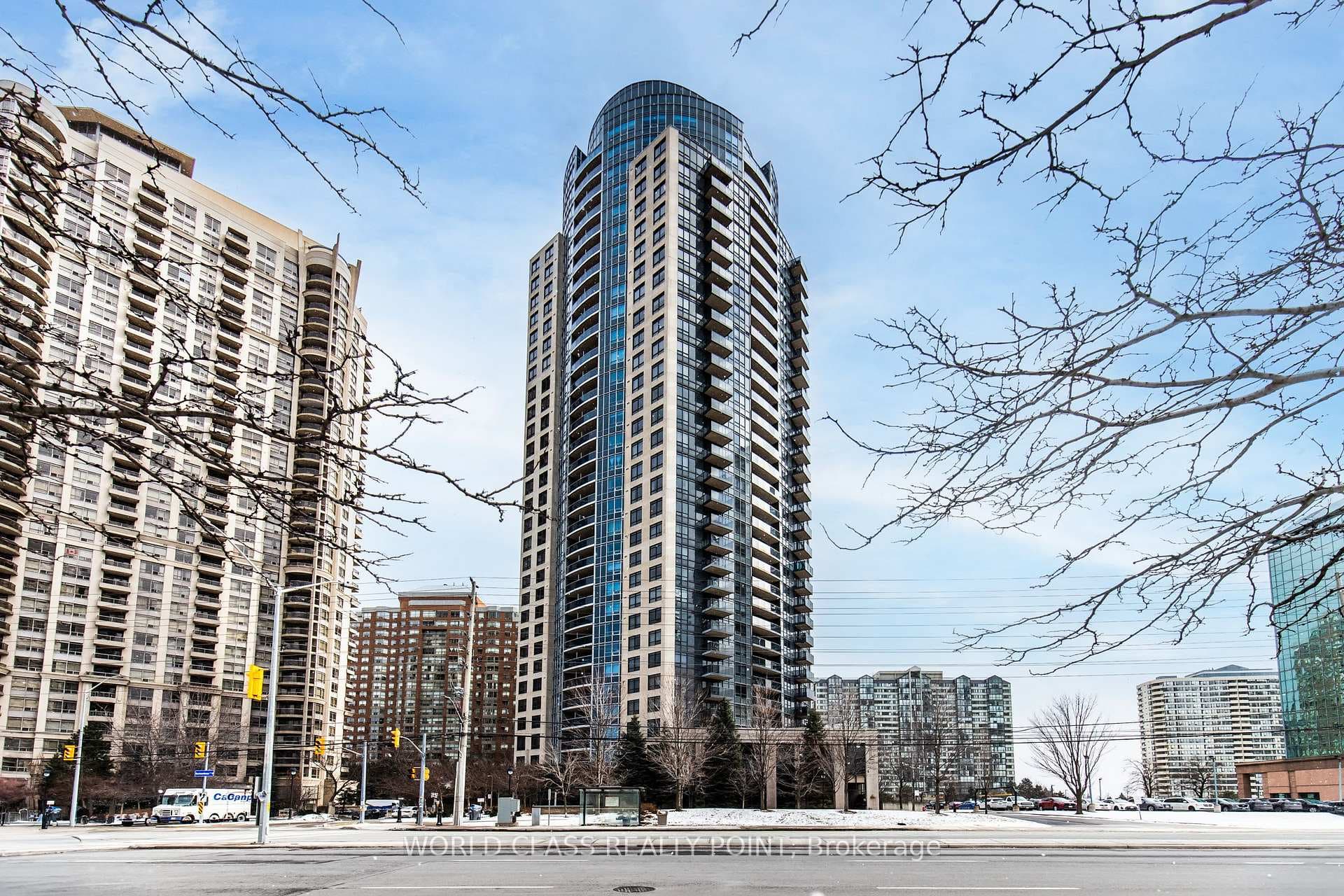 330 Burnhamthorpe Road Unit 1402, Mississauga, ON L5B 0E1 - Photo 1