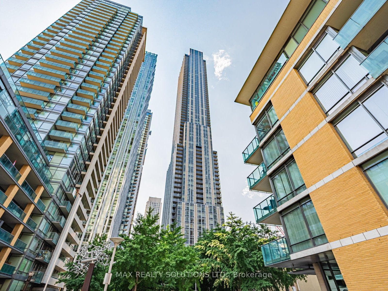 11 Yorkville Avenue Unit 5404, Toronto C02