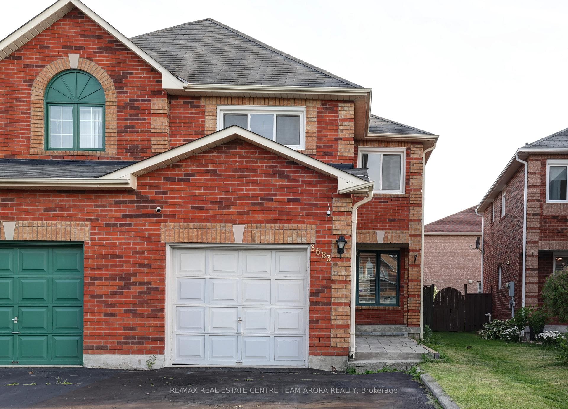 3683 Densbury Drive, Mississauga