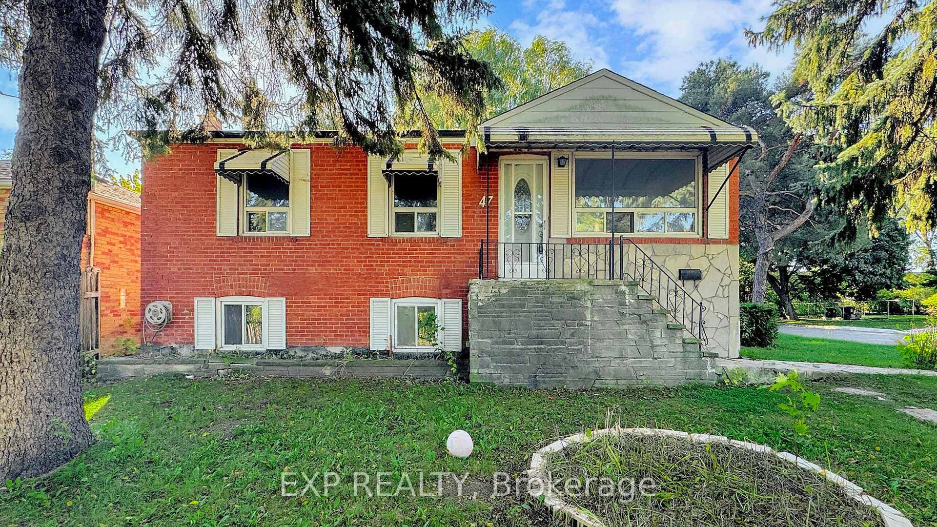47 Boyce Avenue, Scarborough Town Centre, ON M1J 1K6 - Photo 1