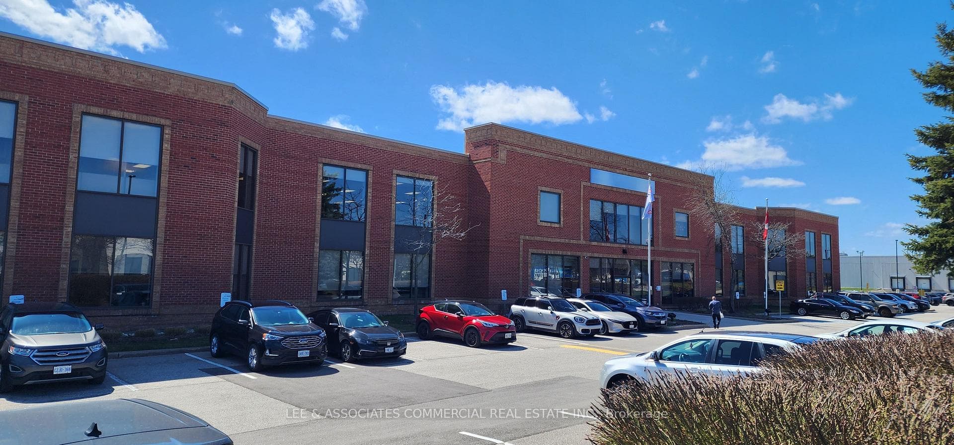 5860 Chedworth Way, Mississauga, ON L5R 0A2 - Photo 1