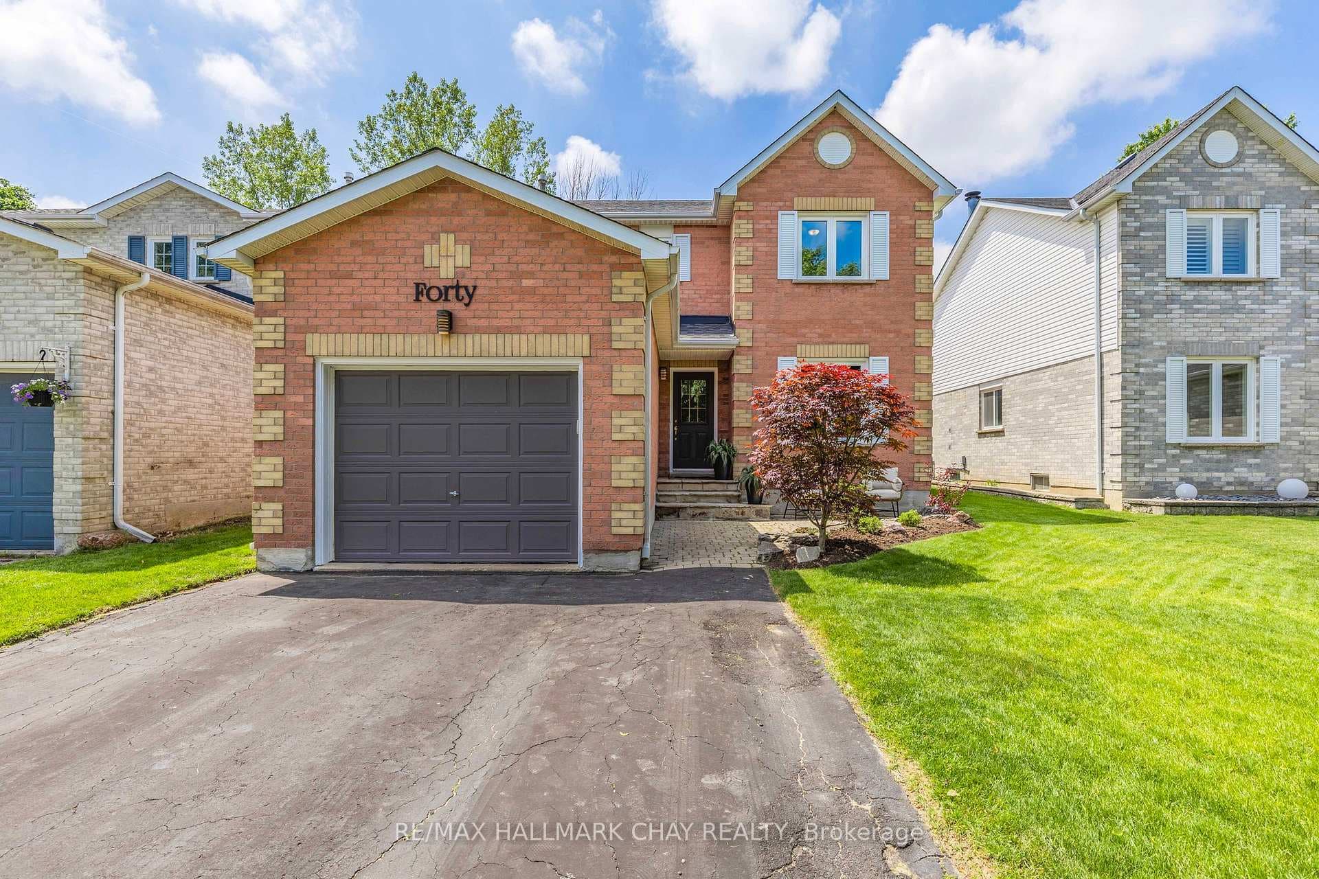 40 Mcknight Crescent, New Tecumseth