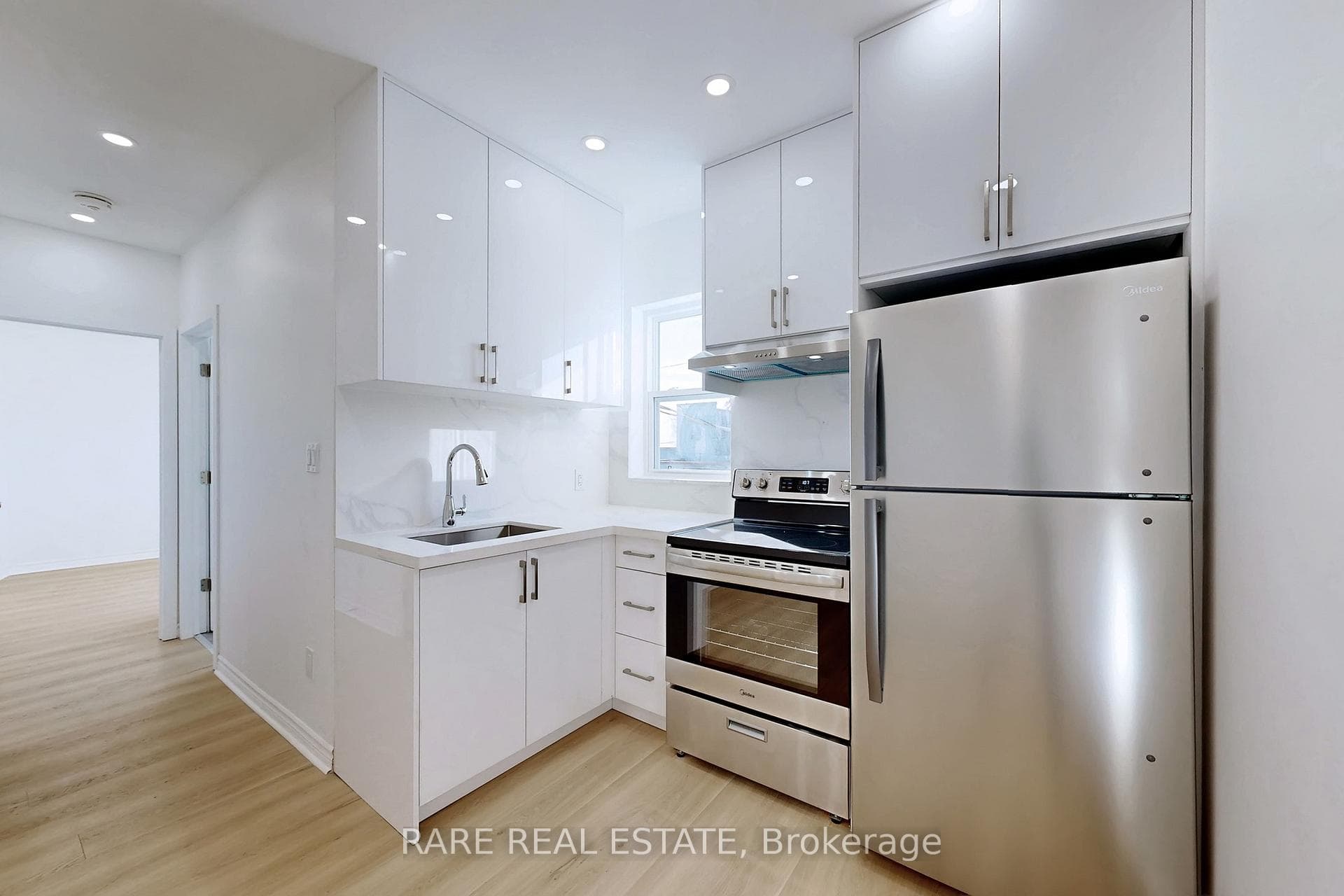 167 Dynevor Road Unit 1, Keelesdale / Eglinton West, ON M6E 2J5 - Photo 1