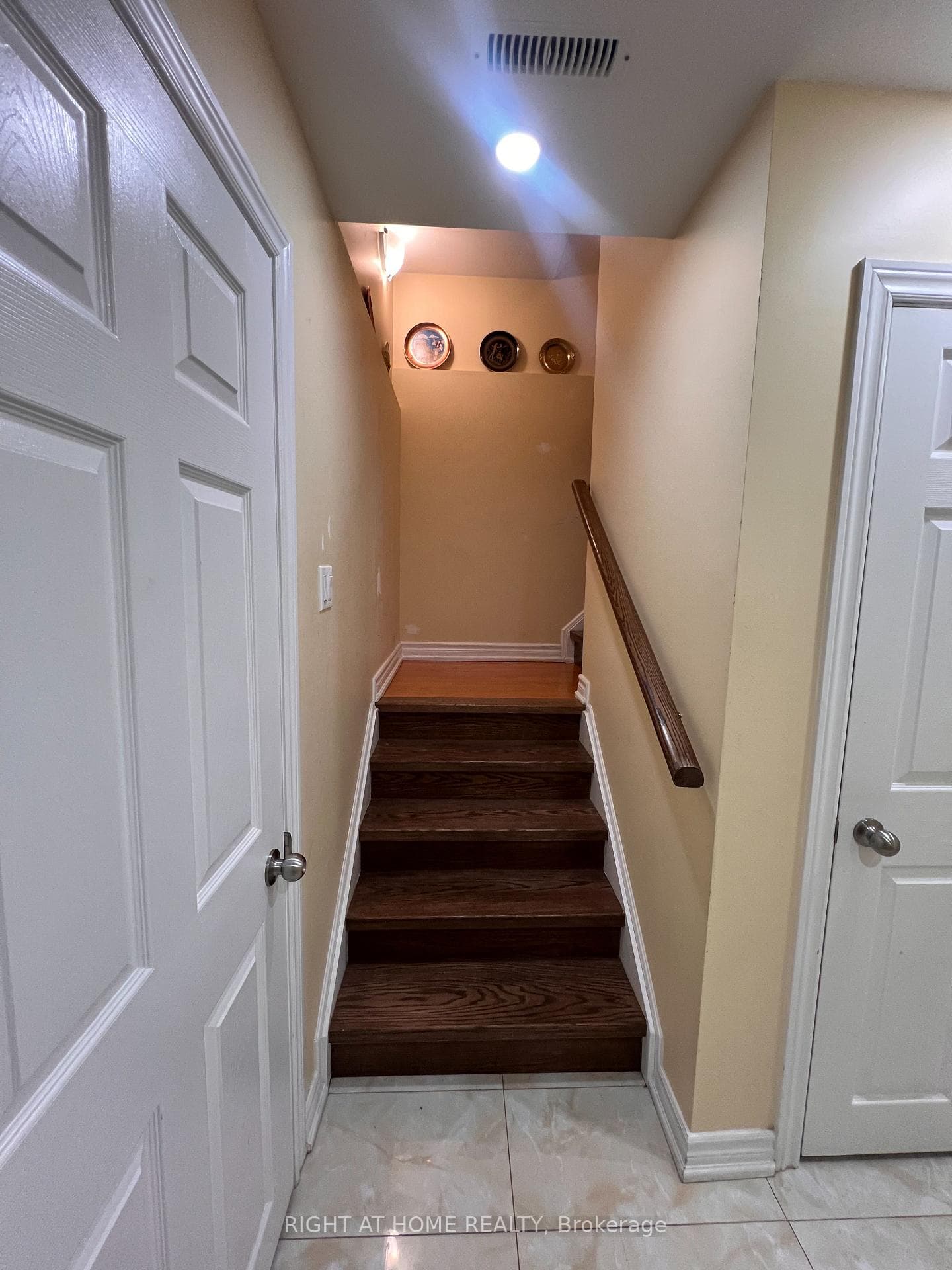 17 Asterfield Drive Unit BASEMENT, Rouge / Port Union / Malvern, ON M1E 0B4 - Photo 1
