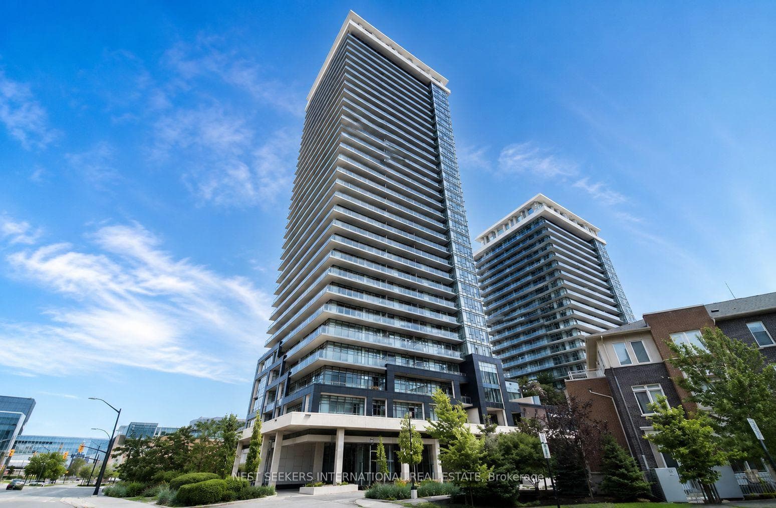 360 Square One Drive Unit 909, Mississauga, ON L5B 0G7 - Photo 1